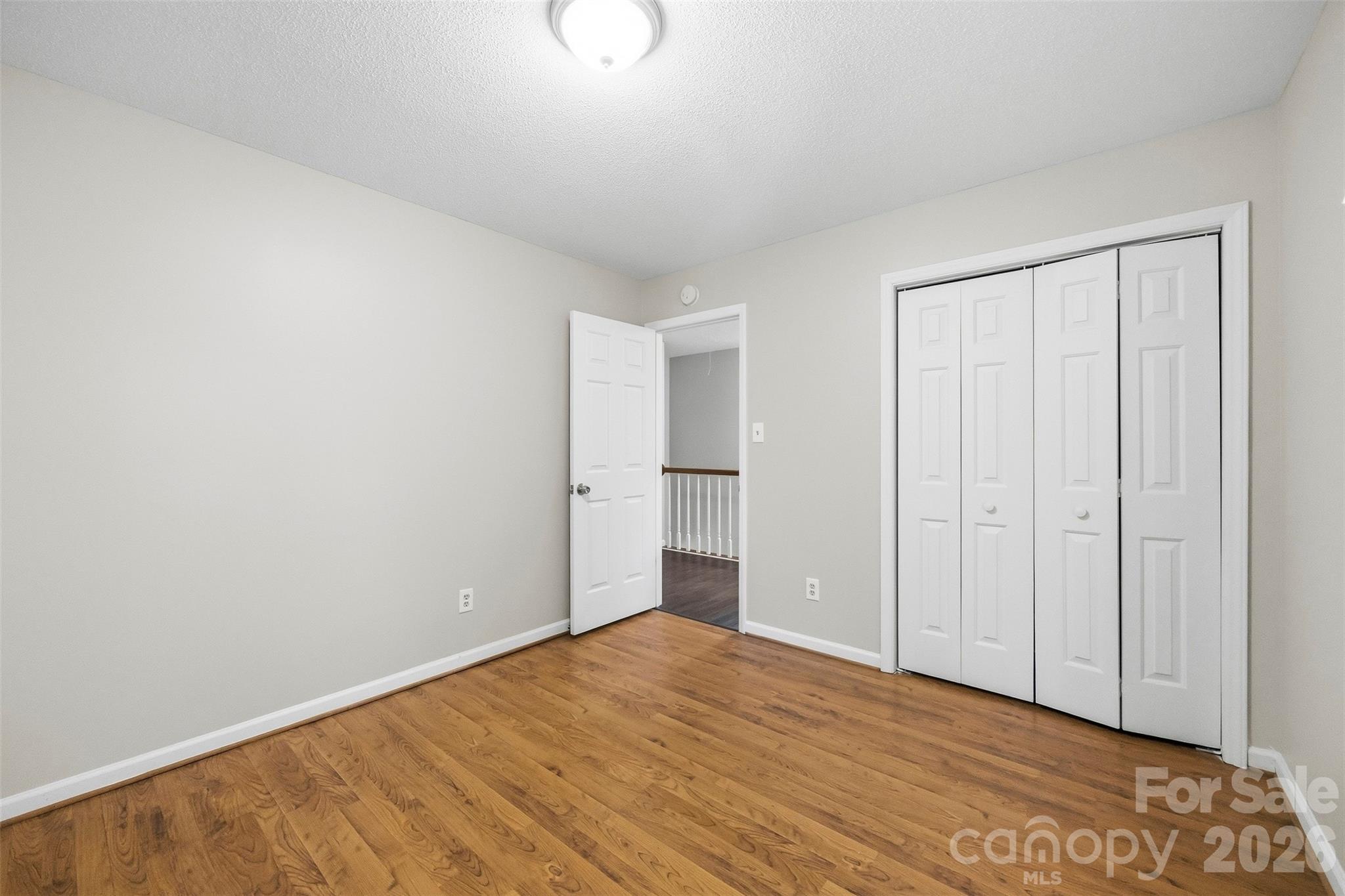 Single Family Residence at 116 Beacon Hills Drive, Gastonia, photo 7 of 26