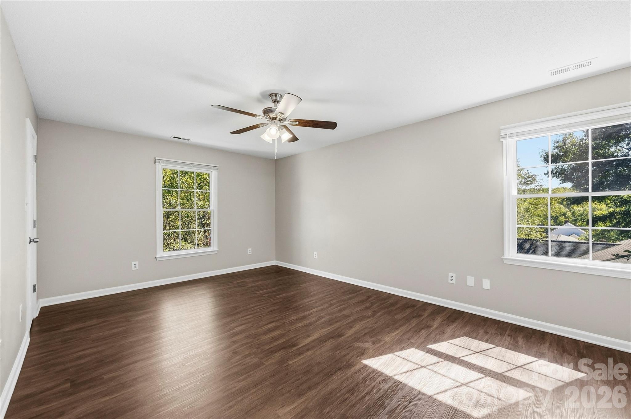 Single Family Residence at 116 Beacon Hills Drive, Gastonia, photo 19 of 26