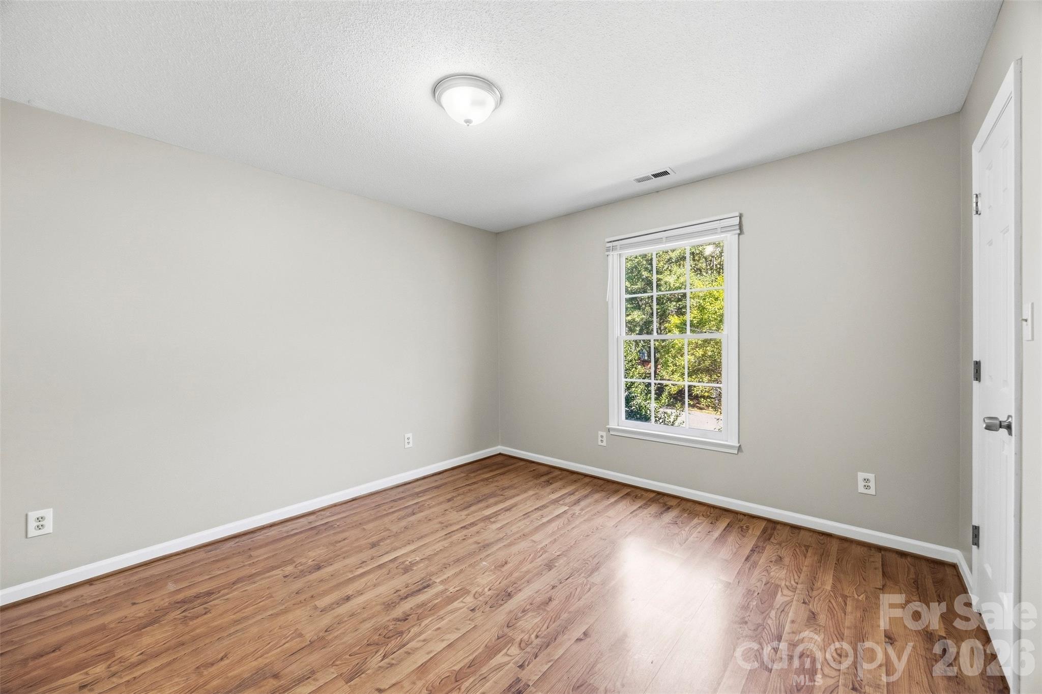 Single Family Residence at 116 Beacon Hills Drive, Gastonia, photo 24 of 26