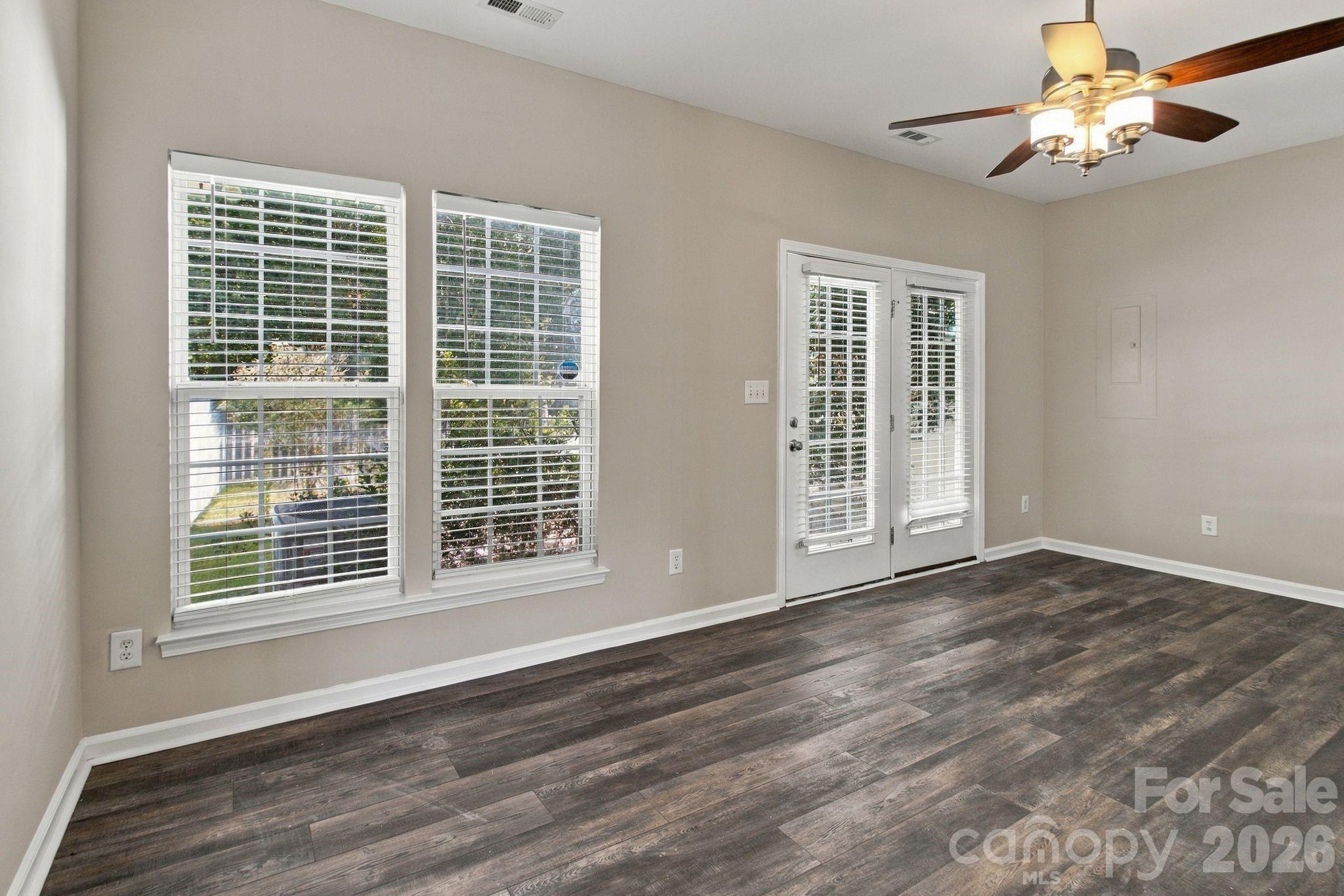 Townhouse at 6032 Sapwood Court, Matthews, photo 9 of 21