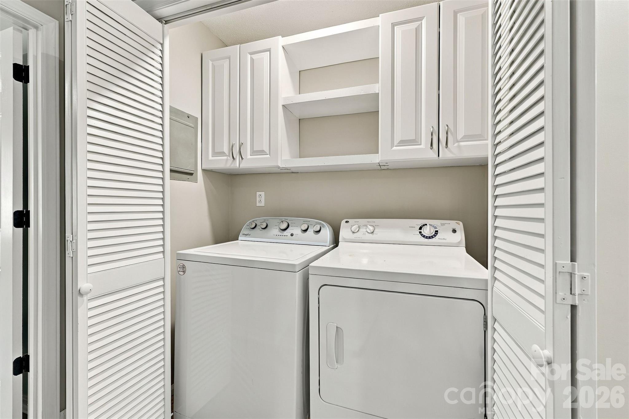 Laundry closet - 2909 Matoka Trail, Matthews