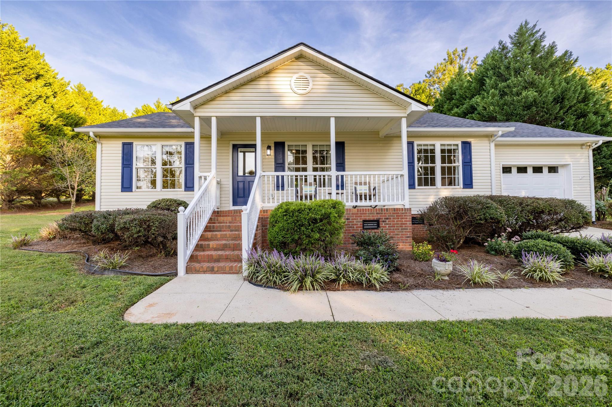 Main View of House - 32802 Austin Road, New London
