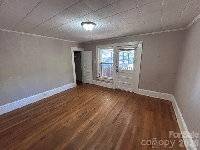 Duplex at 439 2nd Avenue SE, Hickory, photo 19 of 30