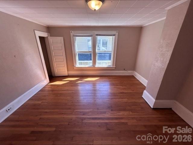 Duplex at 439 2nd Avenue SE, Hickory, photo 22 of 30