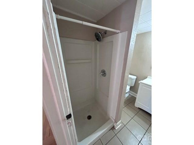 Duplex at 439 2nd Avenue SE, Hickory, photo 26 of 30