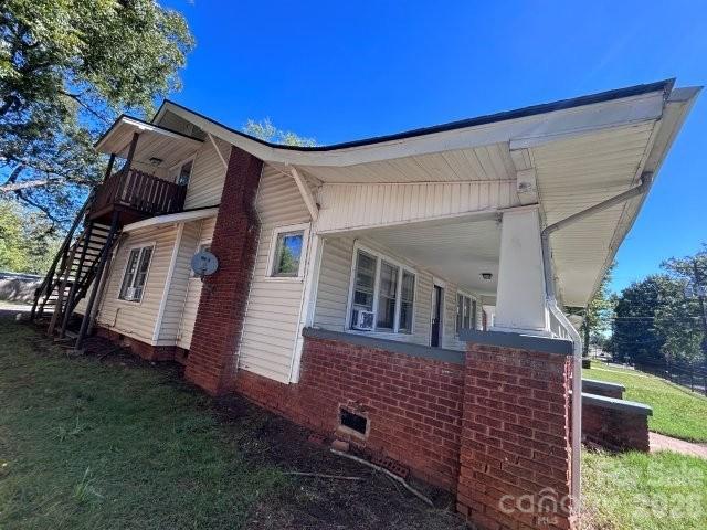 Duplex at 439 2nd Avenue SE, Hickory, photo 29 of 30