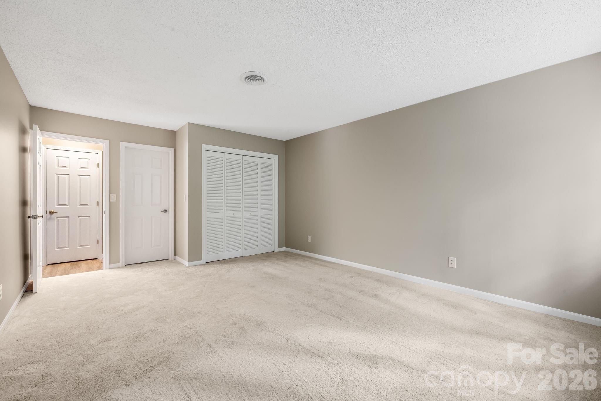 Condominium at 341 Britton Creek Drive, Hendersonville, photo 19 of 41
