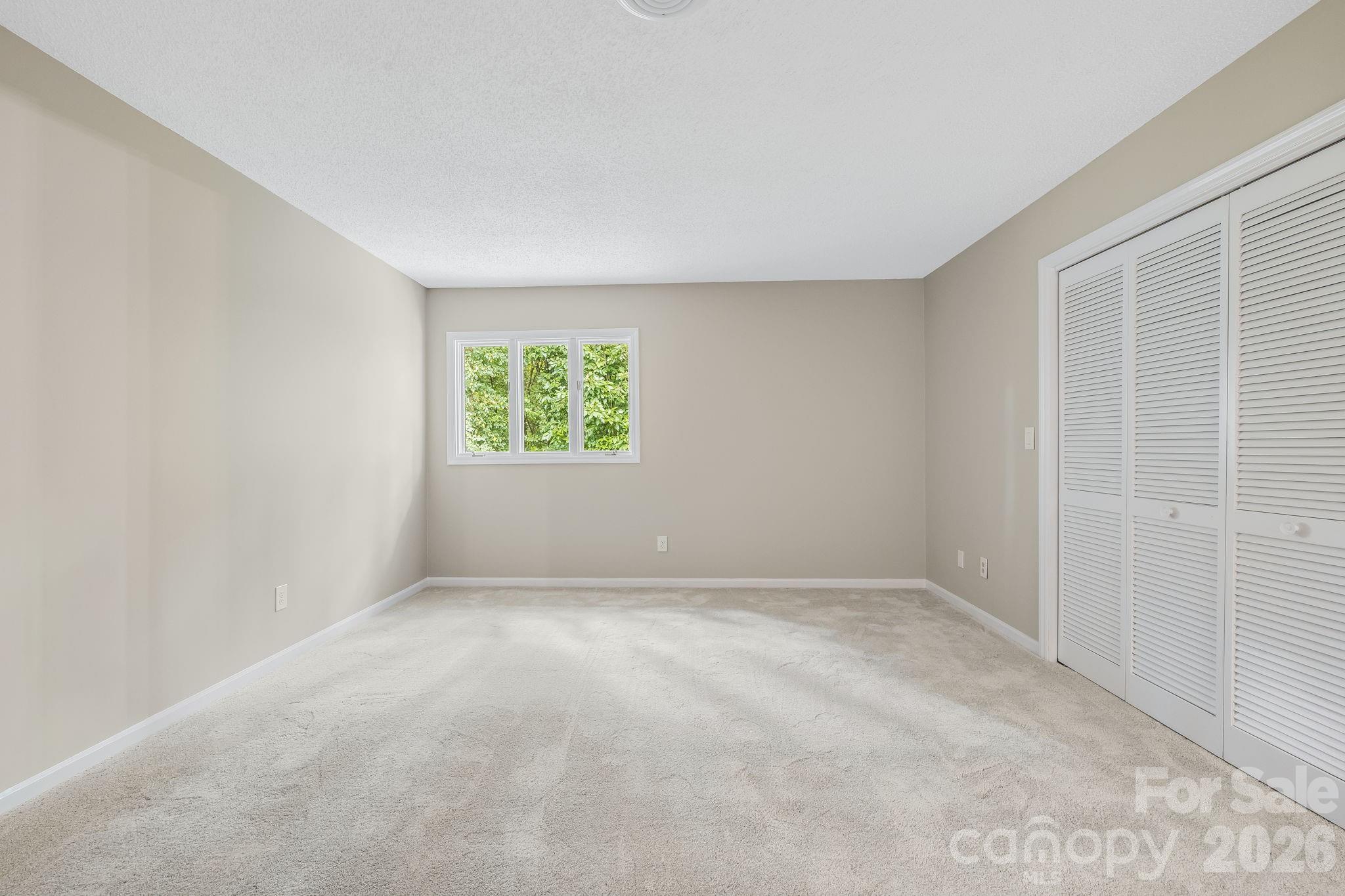 Condominium at 341 Britton Creek Drive, Hendersonville, photo 20 of 41