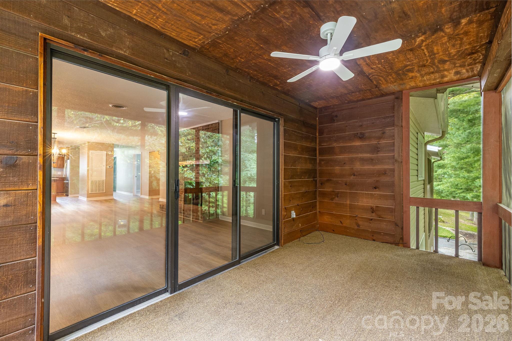 Condominium at 341 Britton Creek Drive, Hendersonville, photo 24 of 41