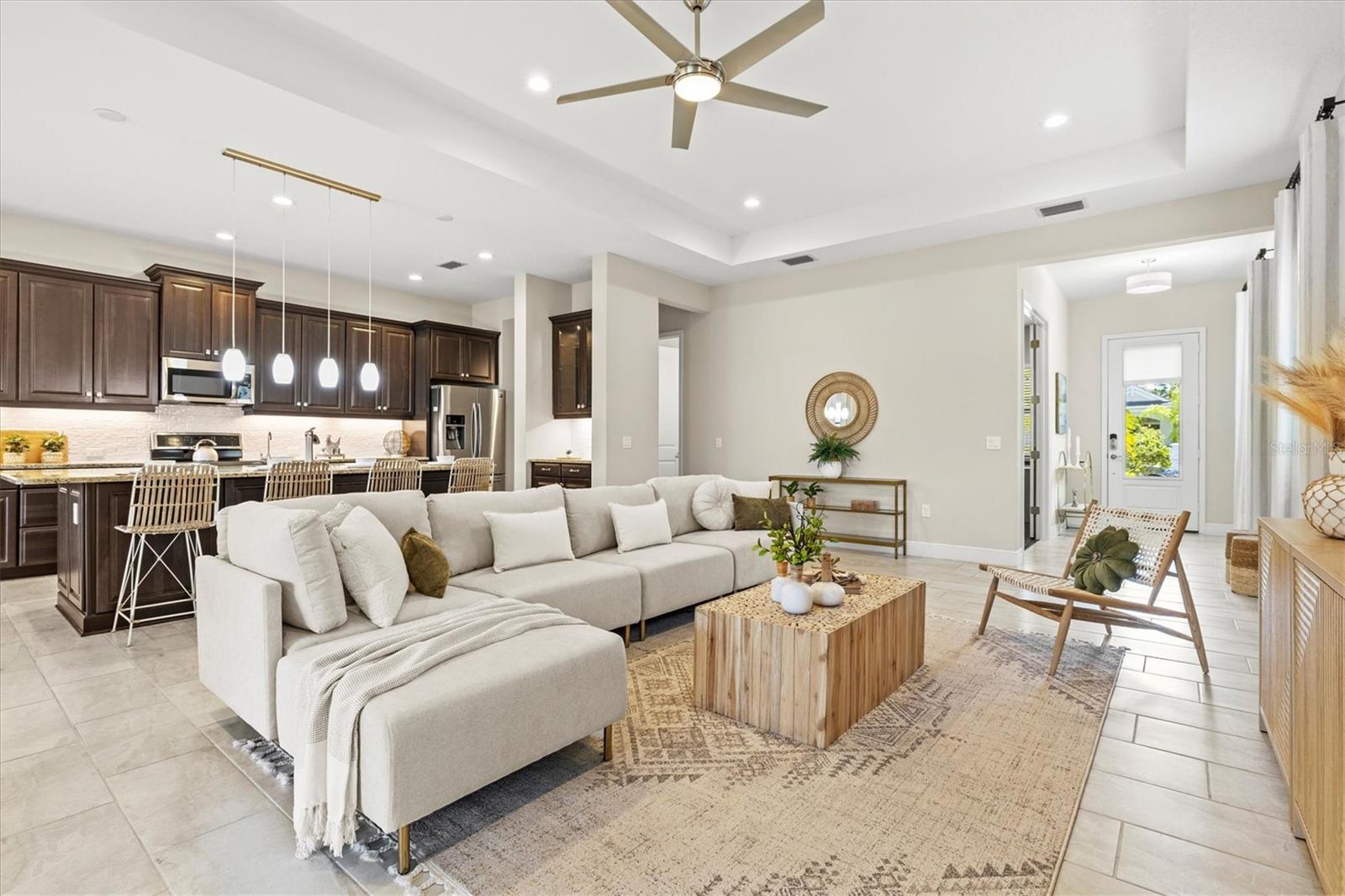 Single Family Residence at 11876 HUNTERS CREEK RD, VENICE, photo 29 of 139