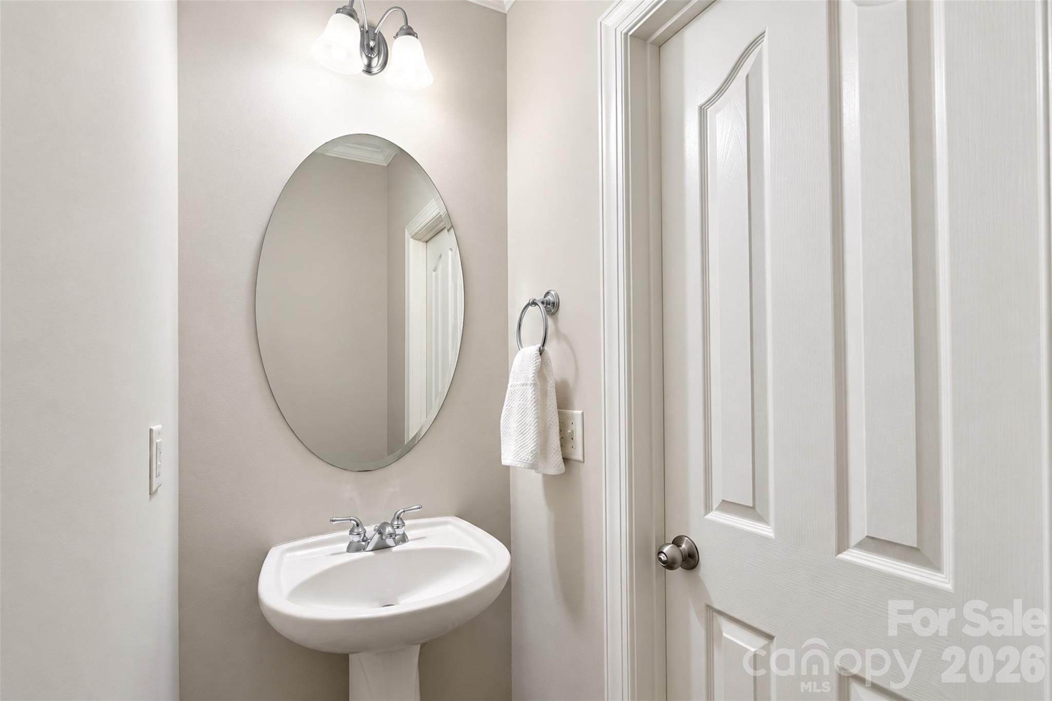 Single Family Residence at 5240 Ellie Court, Concord, photo 12 of 29