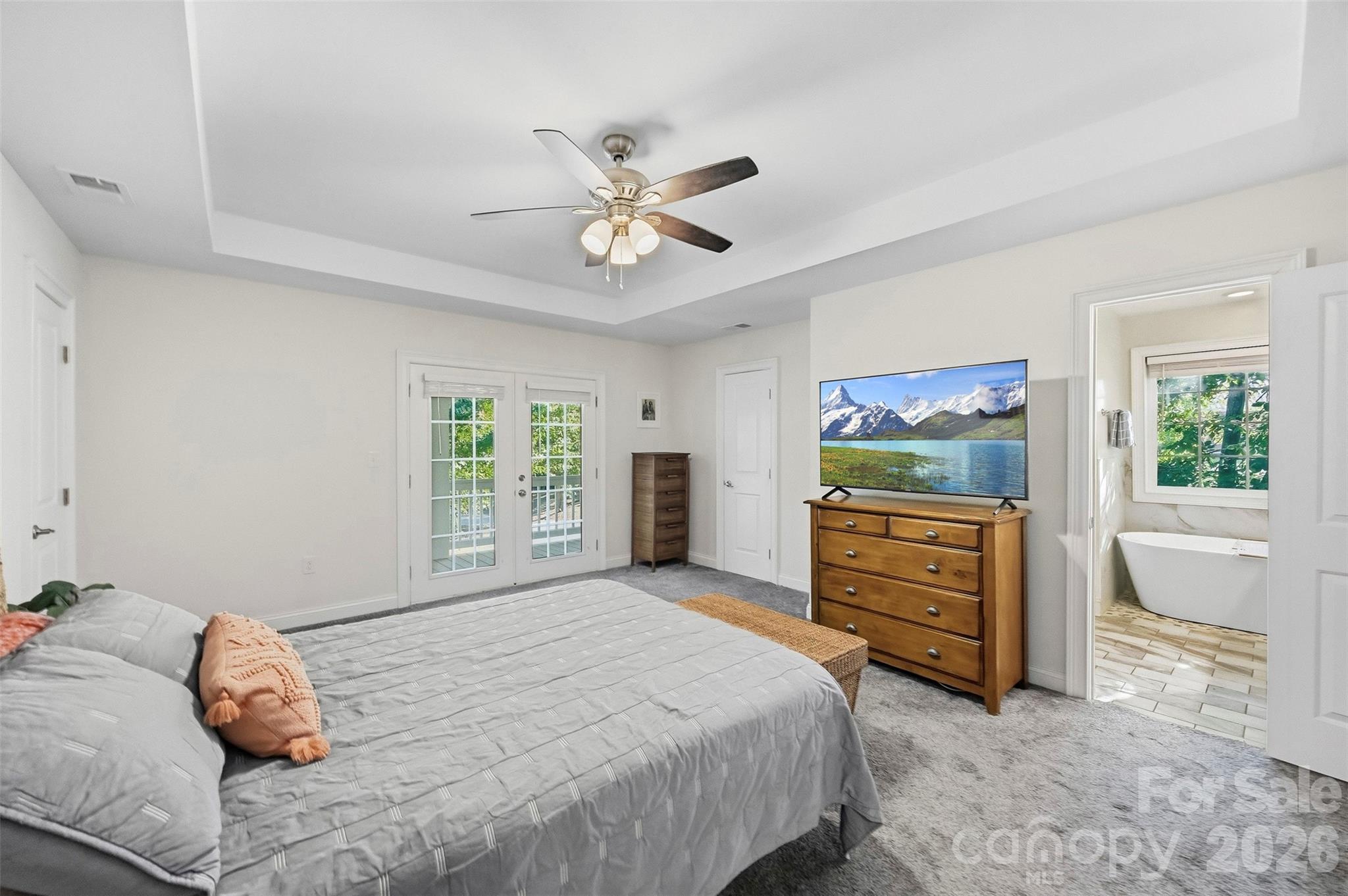 Primary ensuite bedroom - 109 Fulton Farms Lane, Mooresville
