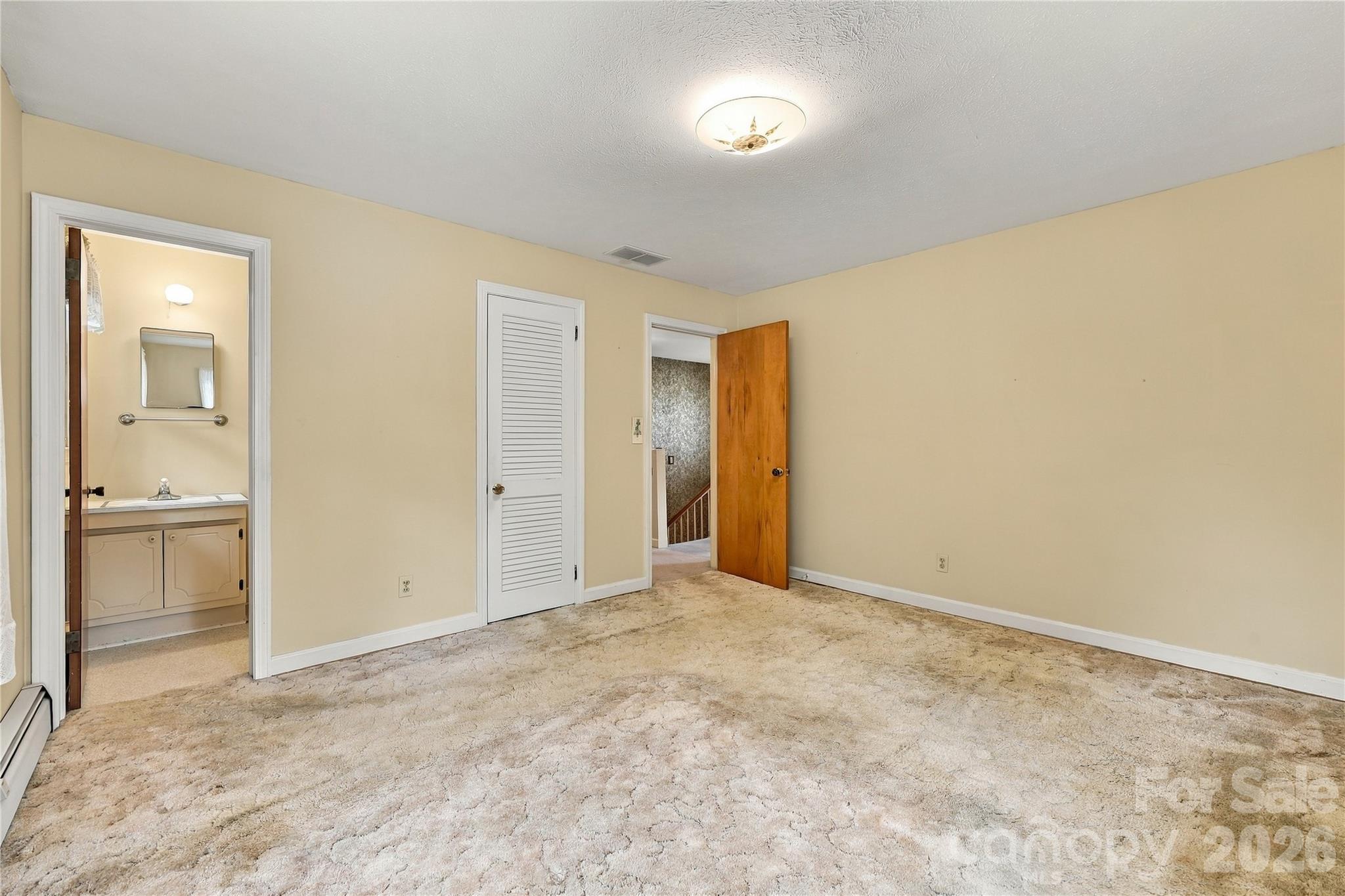 Single Family Residence at 1641 Camelot Drive, Hendersonville, photo 23 of 35