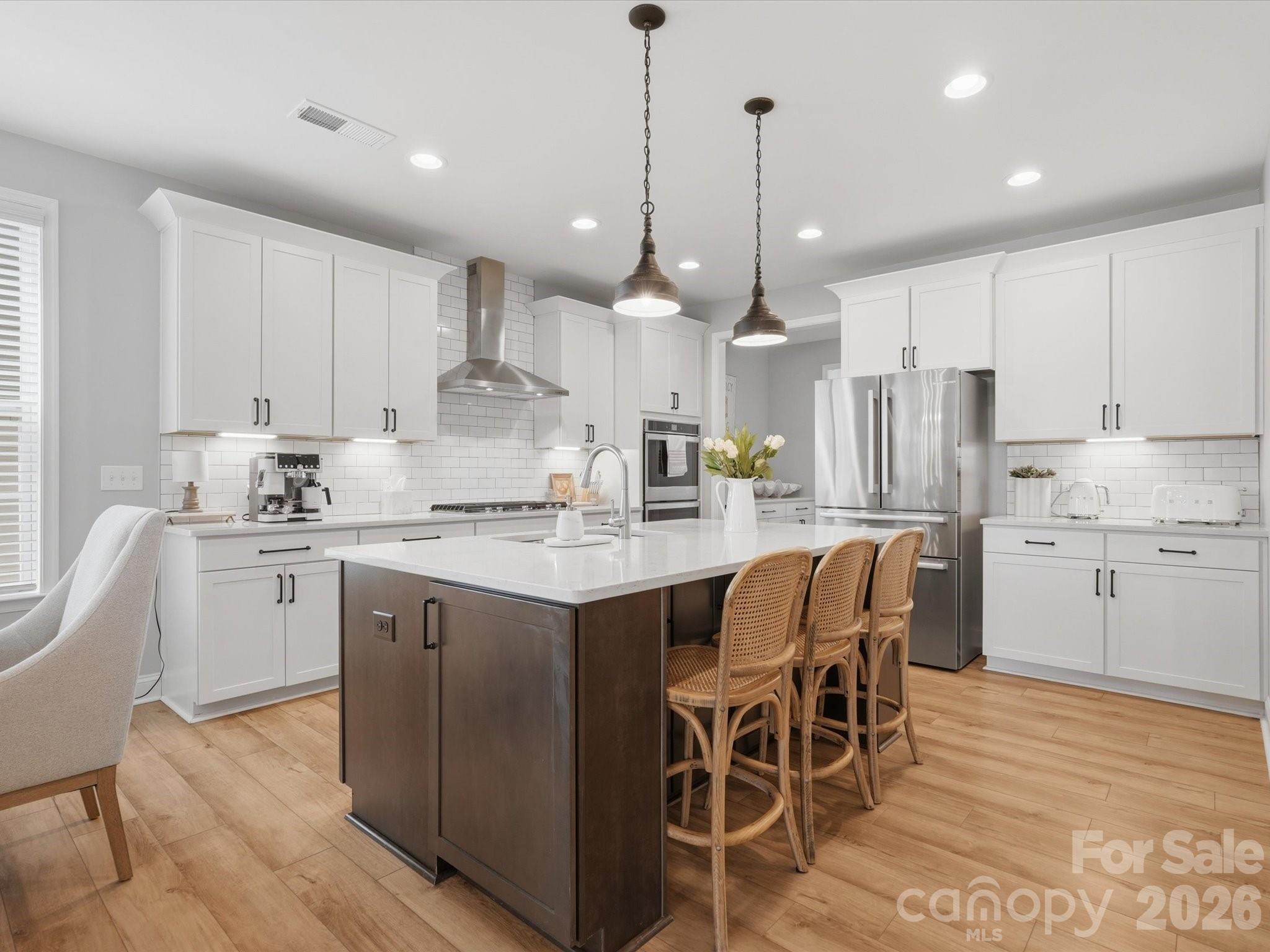 Single Family Residence at 1001 Vettura Court, Waxhaw, photo 11 of 48