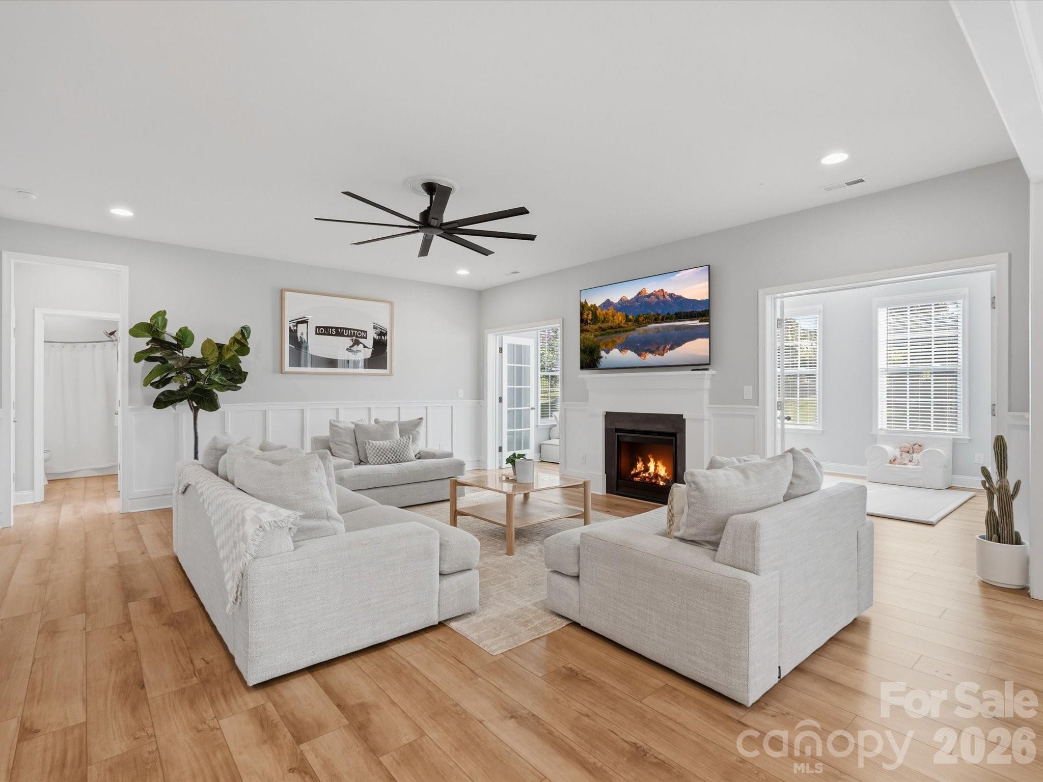 Single Family Residence at 1001 Vettura Court, Waxhaw, photo 16 of 48
