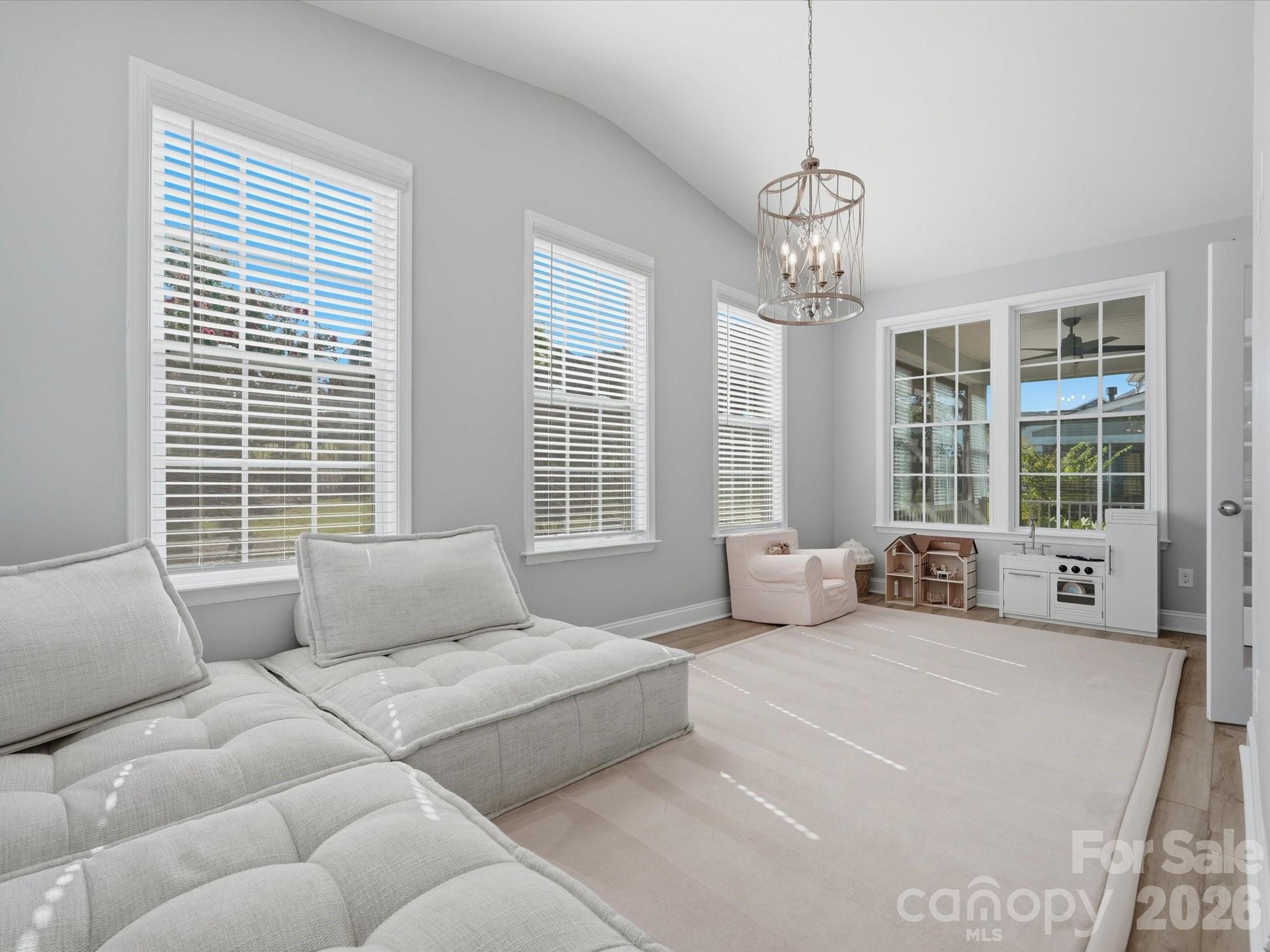 Single Family Residence at 1001 Vettura Court, Waxhaw, photo 18 of 48