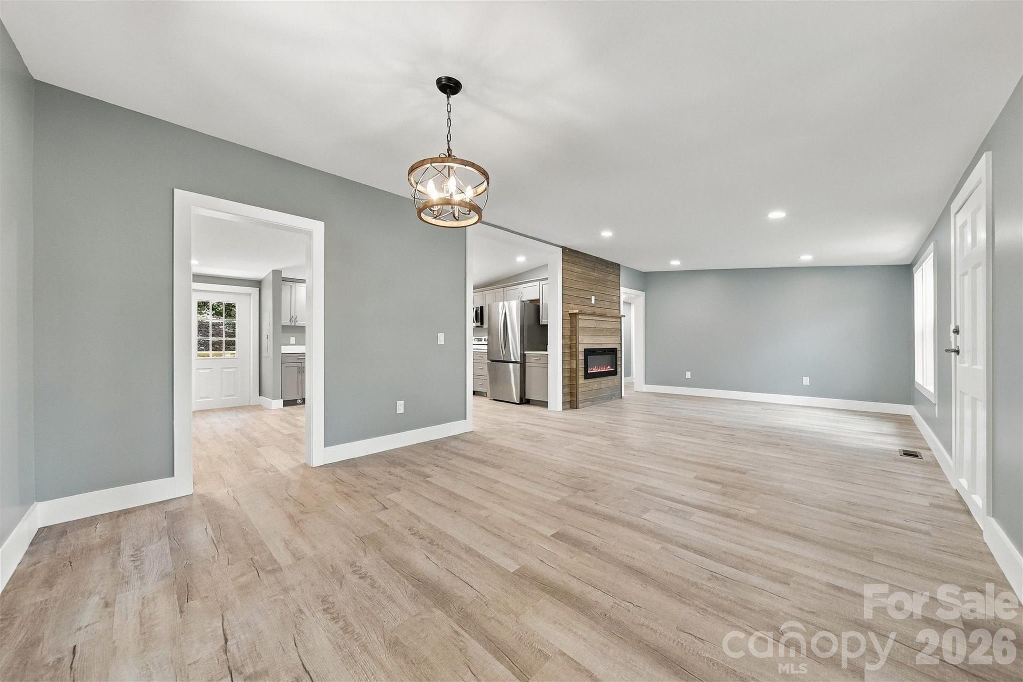 Single Family Residence at 3952 Mountainside School Road, Lenoir, photo 4 of 19