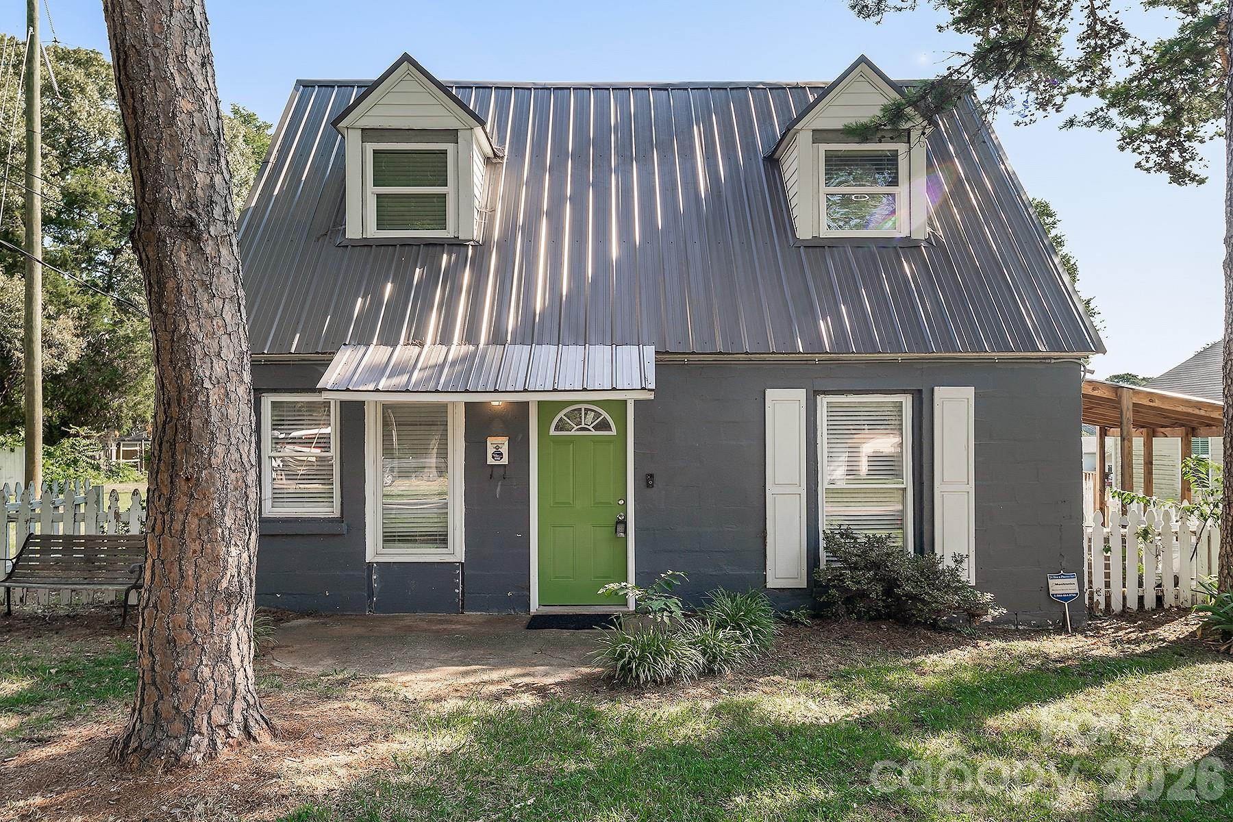 109 Julia Avenue