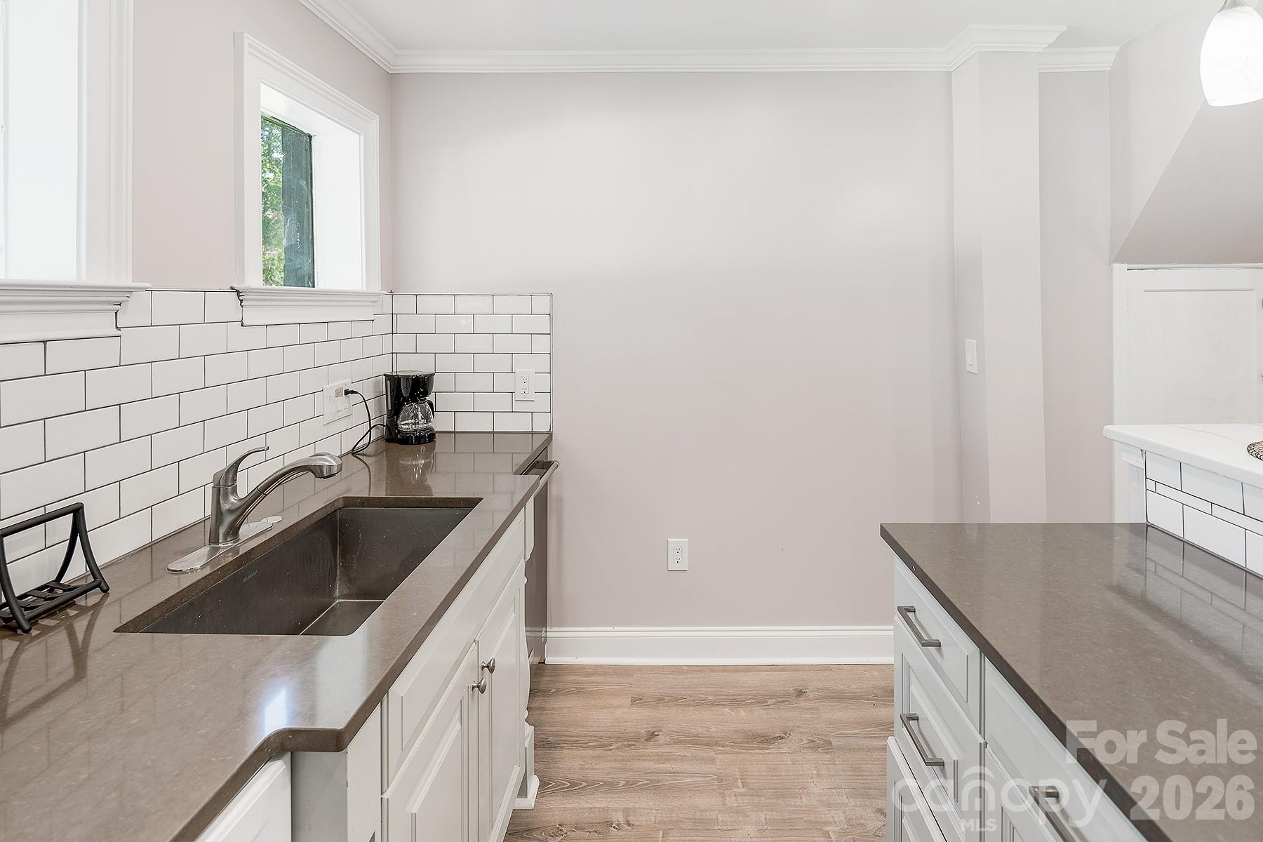 Single Family Residence at 109 Julia Avenue, Belmont, photo 9 of 21