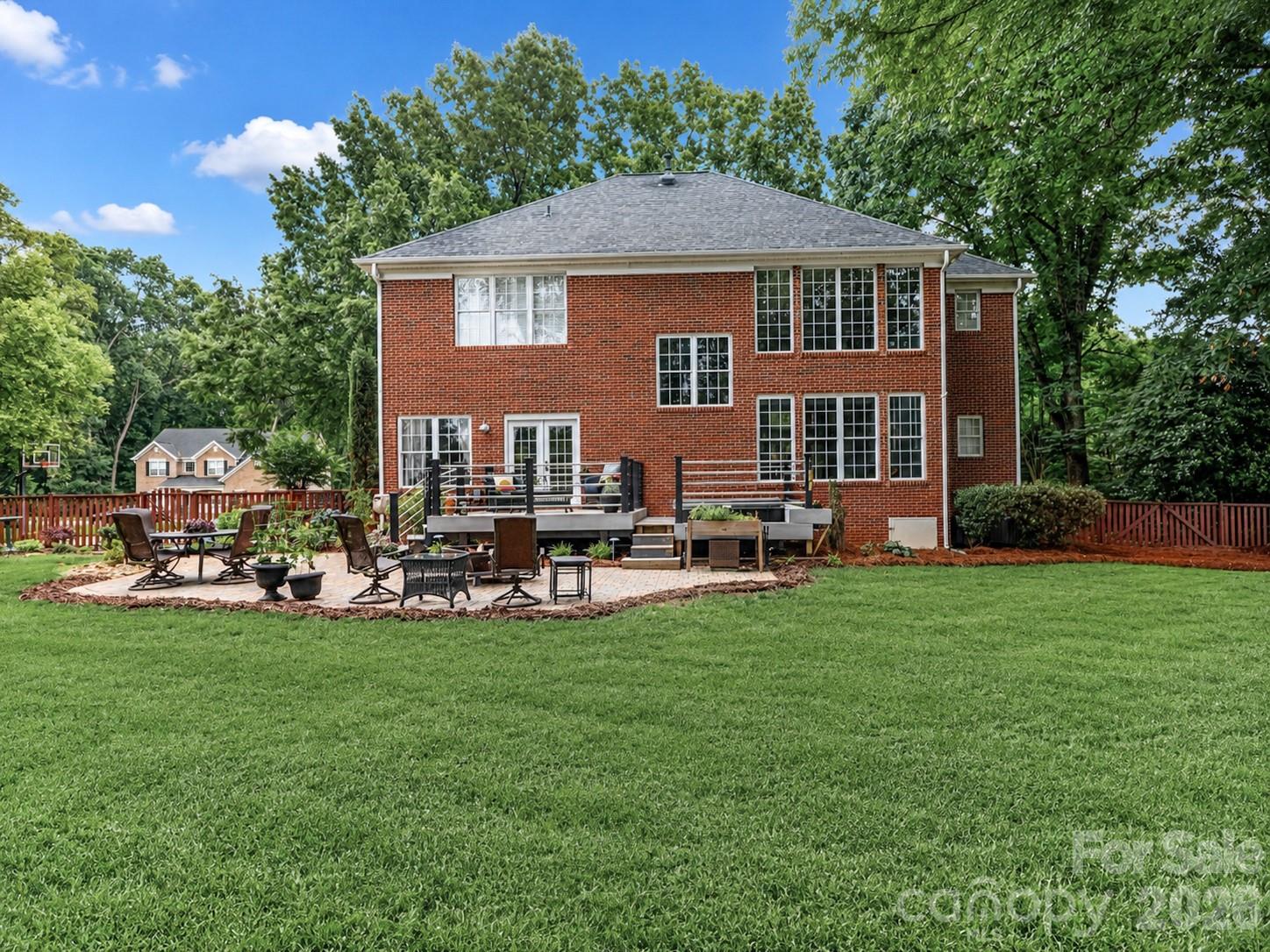 Single Family Residence at 109 Longboat Road, Mooresville, photo 44 of 48