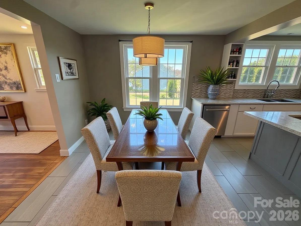 Virtually Staged - 405 Jug Wilson Street, Morganton