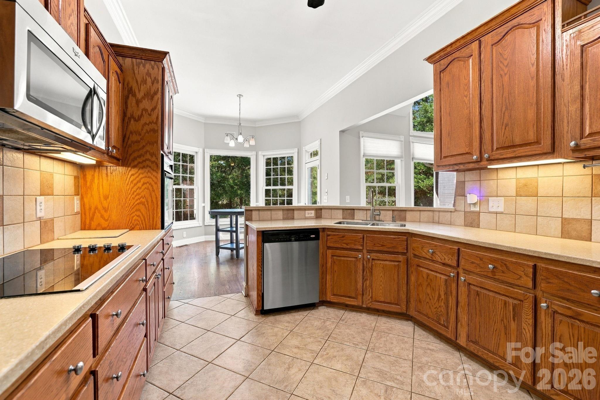Single Family Residence at 1304 Glenview Lane, Rock Hill, photo 16 of 48