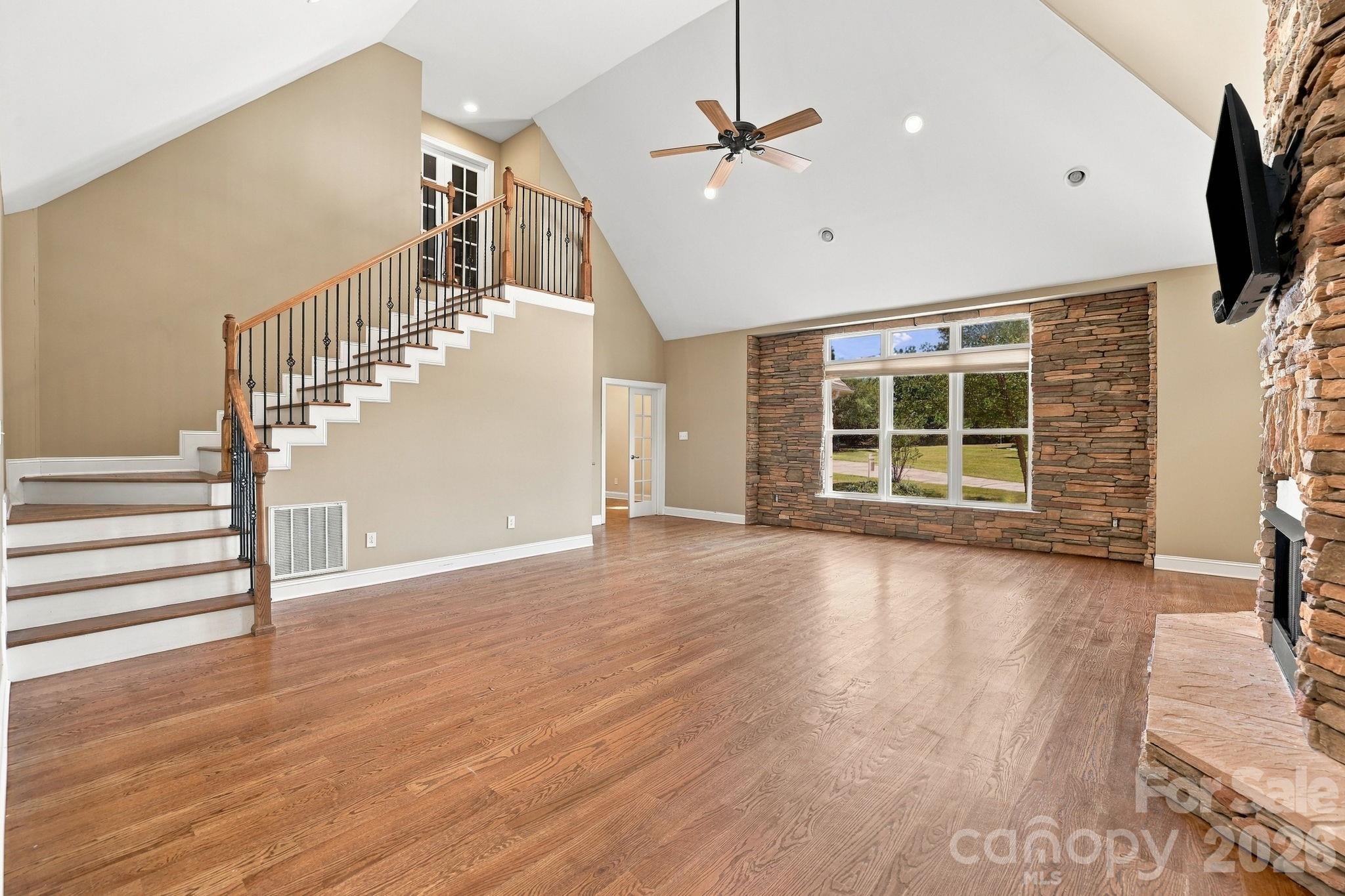 Single Family Residence at 1304 Glenview Lane, Rock Hill, photo 26 of 48