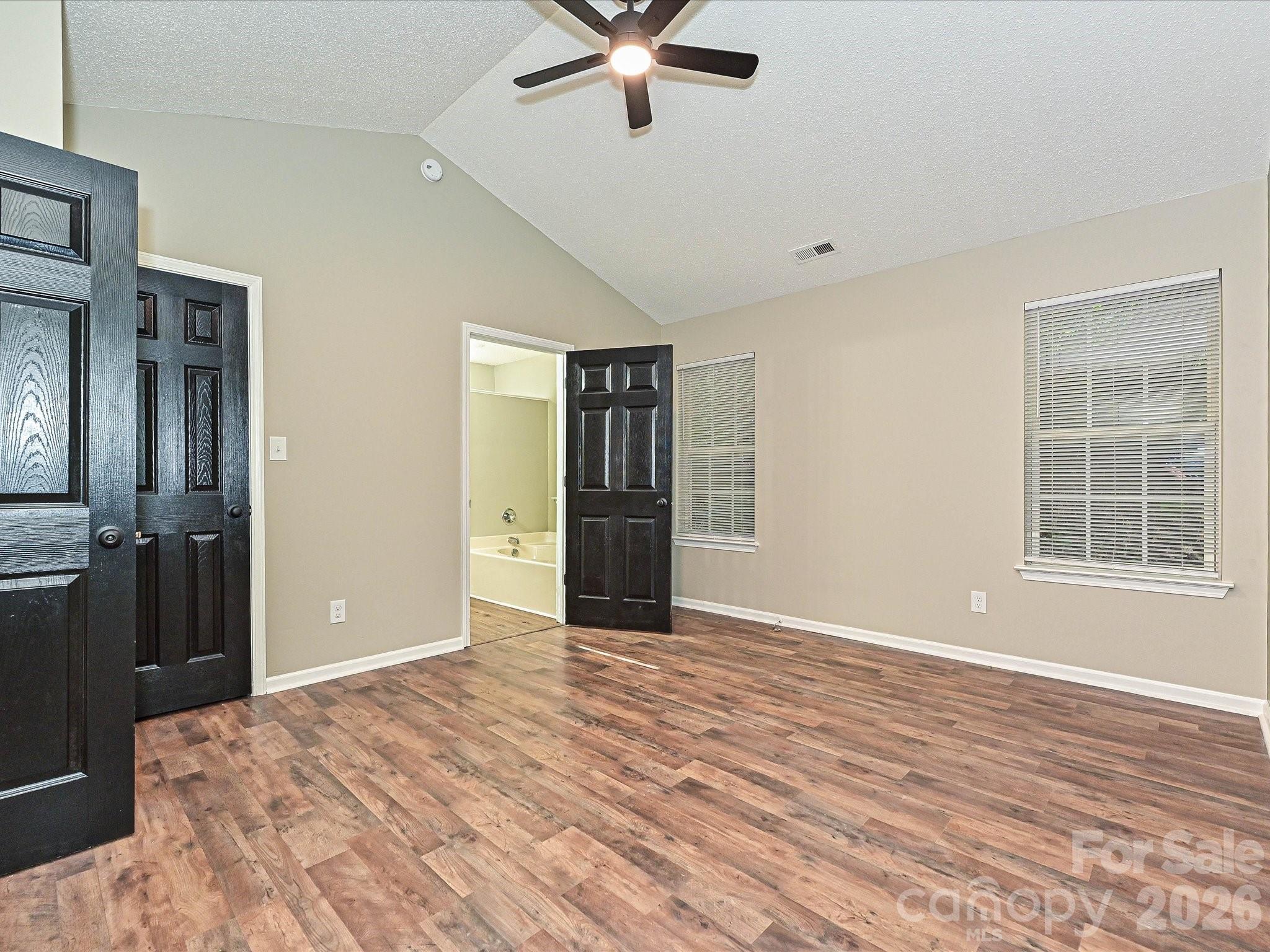Single Family Residence at 4621 Victory Lane, Charlotte, photo 7 of 15