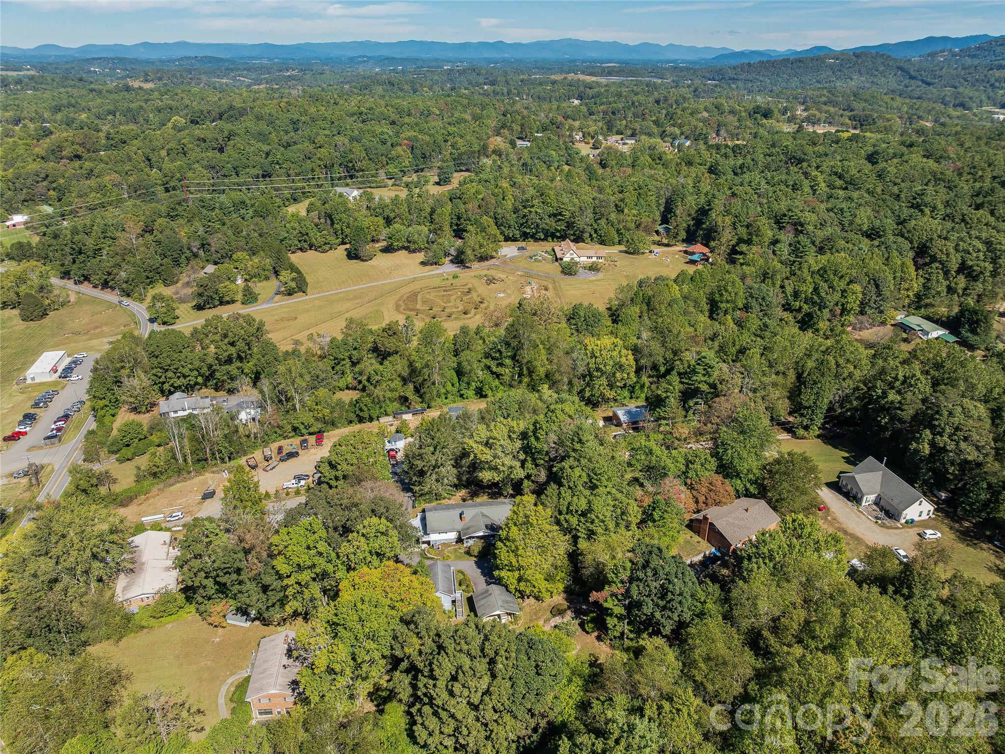 Single Family Residence at 8 Hummingbird Lane, Asheville, photo 45 of 47