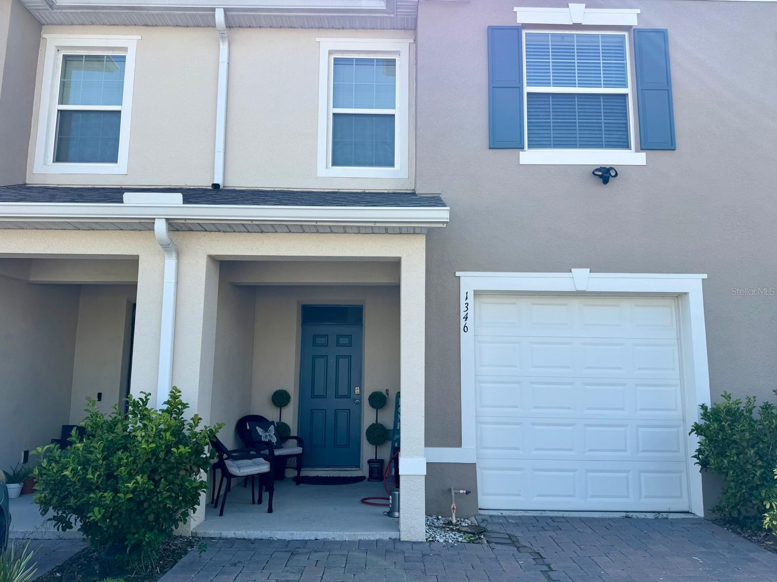 1346 ISLETA LOOP