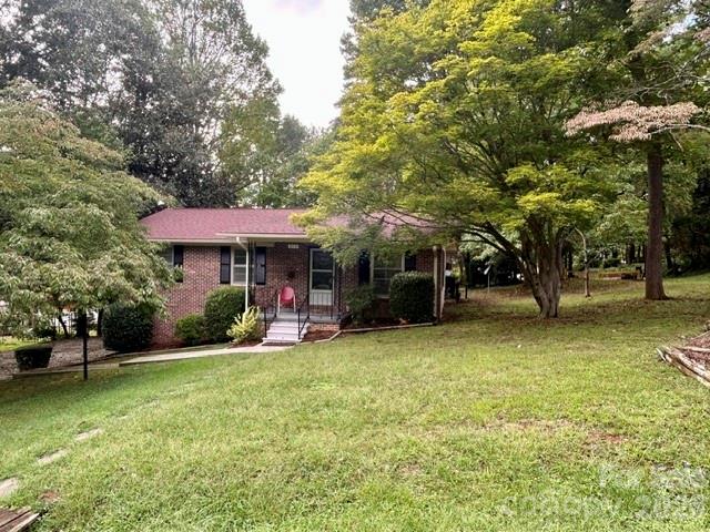 Single Family Residence at 215 Norleon Avenue, Hendersonville, photo 17 of 17