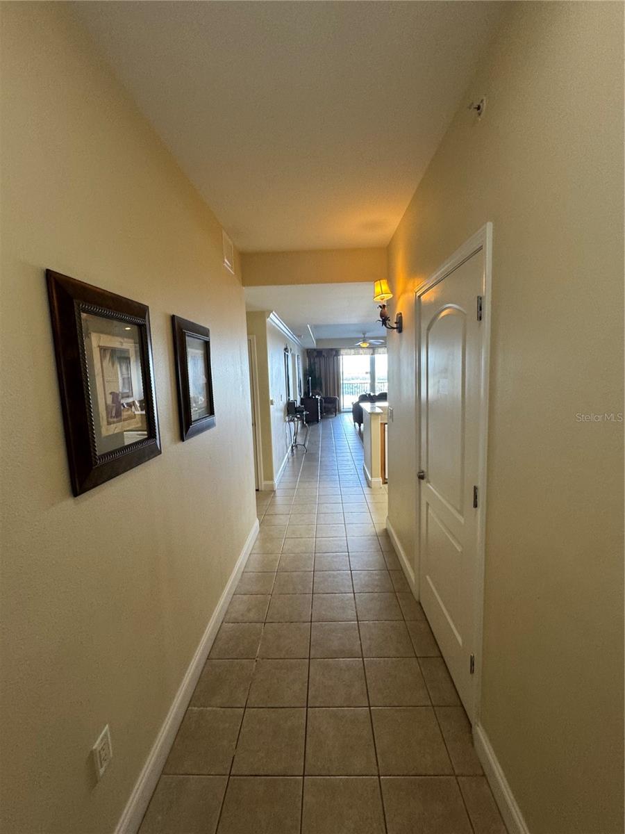 Condo - Hotel at 13427 BLUE HERON BEACH DR #1804, ORLANDO, photo 2 of 22