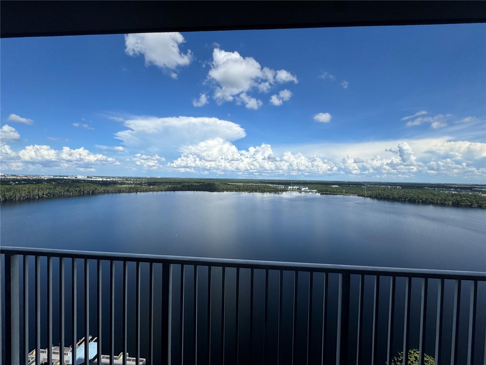 Condo - Hotel at 13427 BLUE HERON BEACH DR #1804, ORLANDO, photo 16 of 22