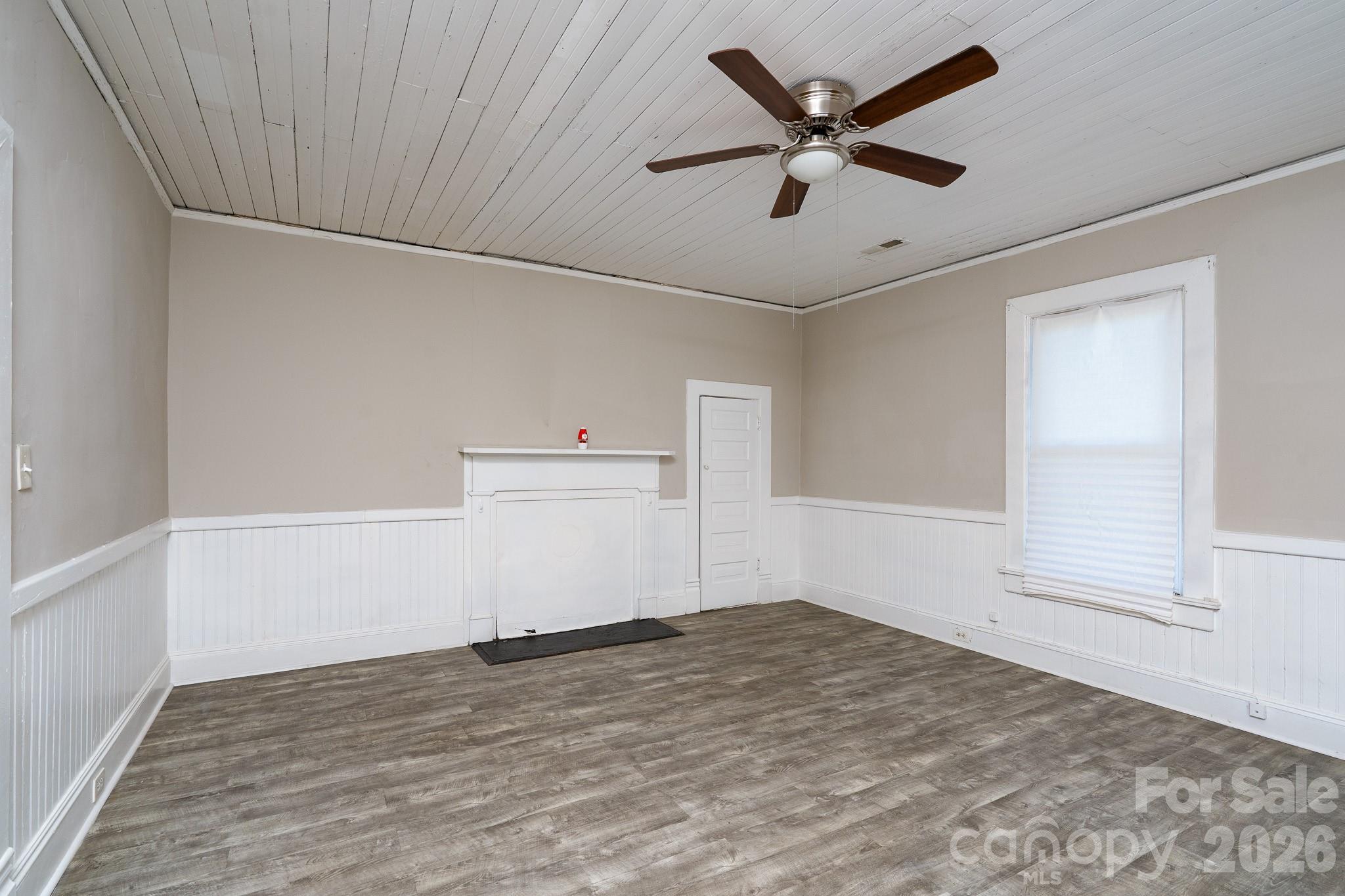 Single Family Residence at 1033 S Fulton Street, Salisbury, photo 9 of 25