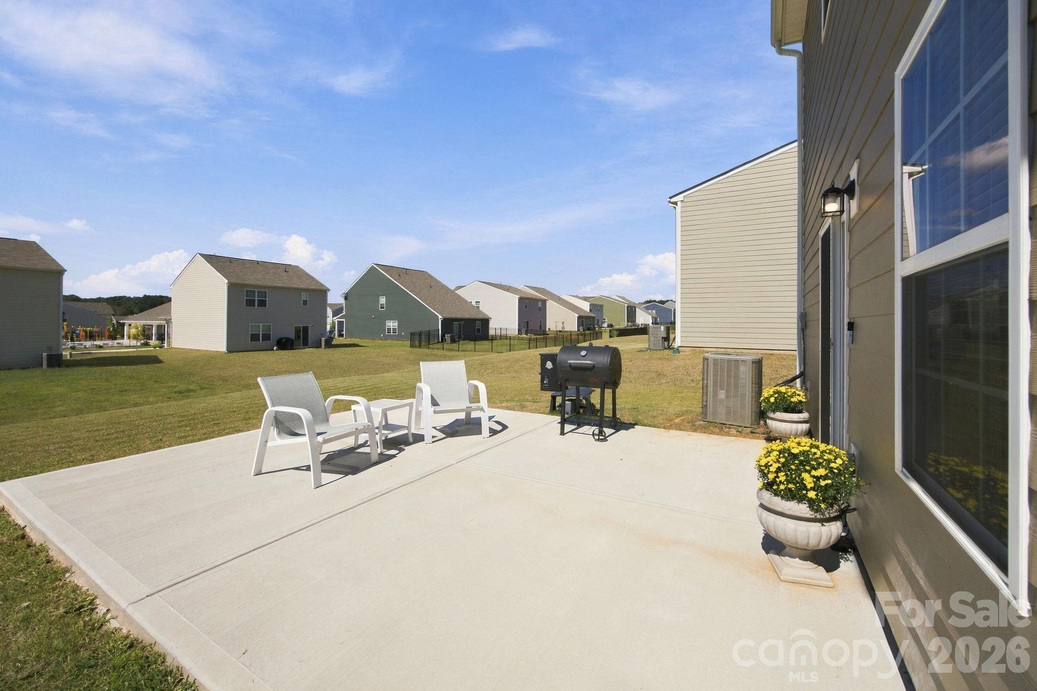 Single Family Residence at 156 Hanging Rock Trail, Statesville, photo 18 of 28