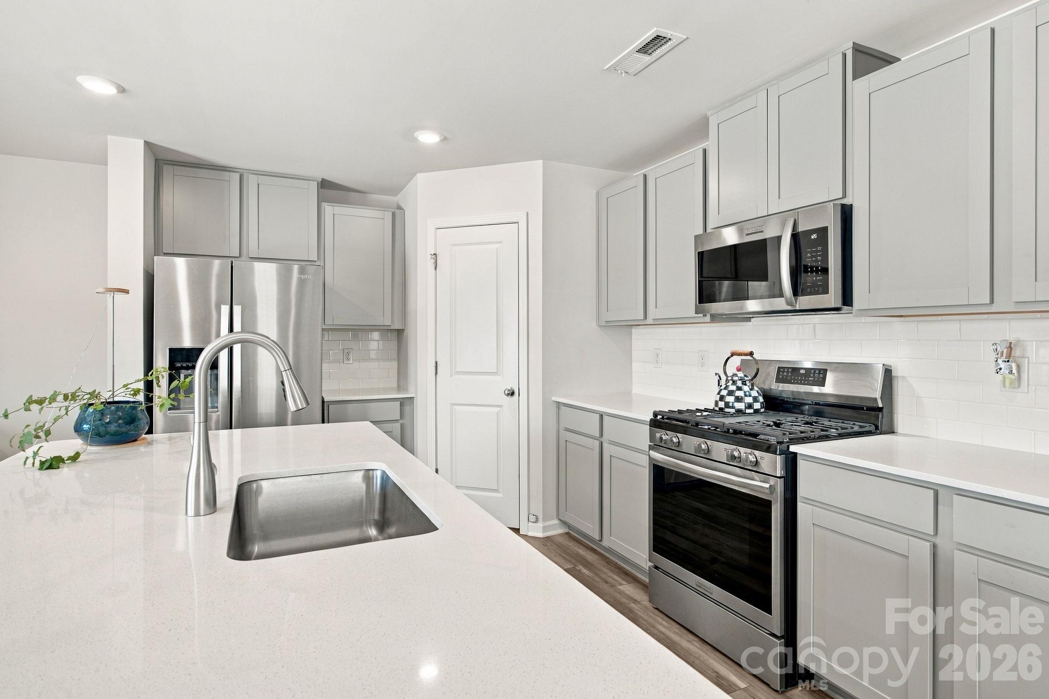 Single Family Residence at 156 Hanging Rock Trail, Statesville, photo 16 of 28