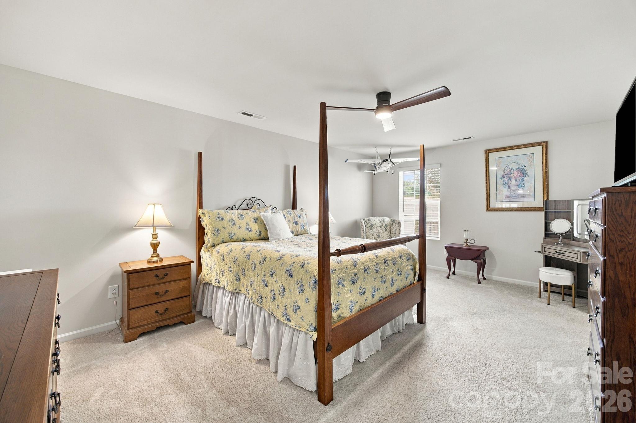 Single Family Residence at 156 Hanging Rock Trail, Statesville, photo 5 of 28