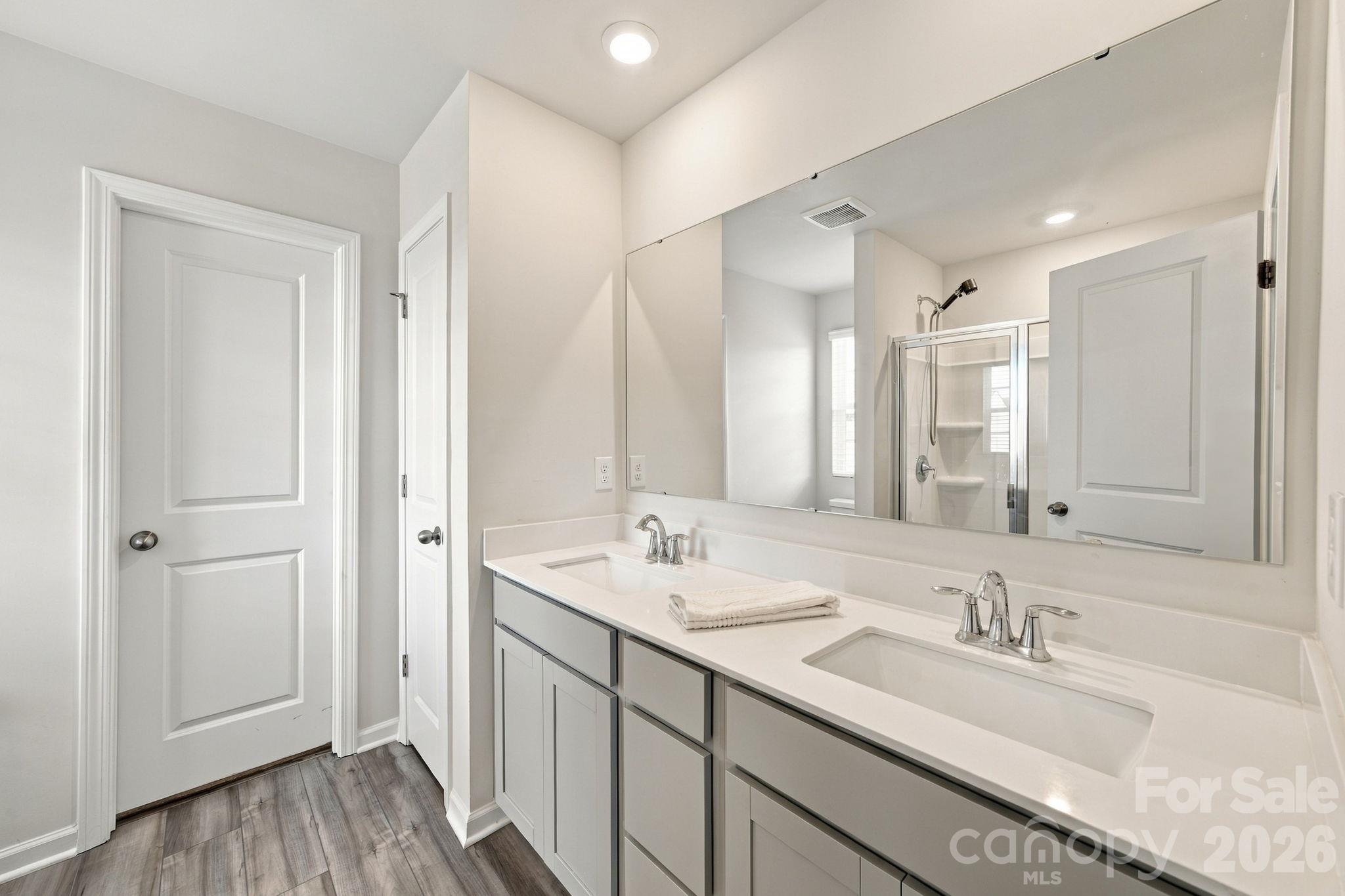 Single Family Residence at 156 Hanging Rock Trail, Statesville, photo 6 of 28