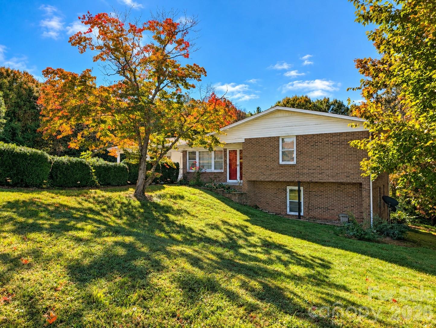 106 Valley View Street