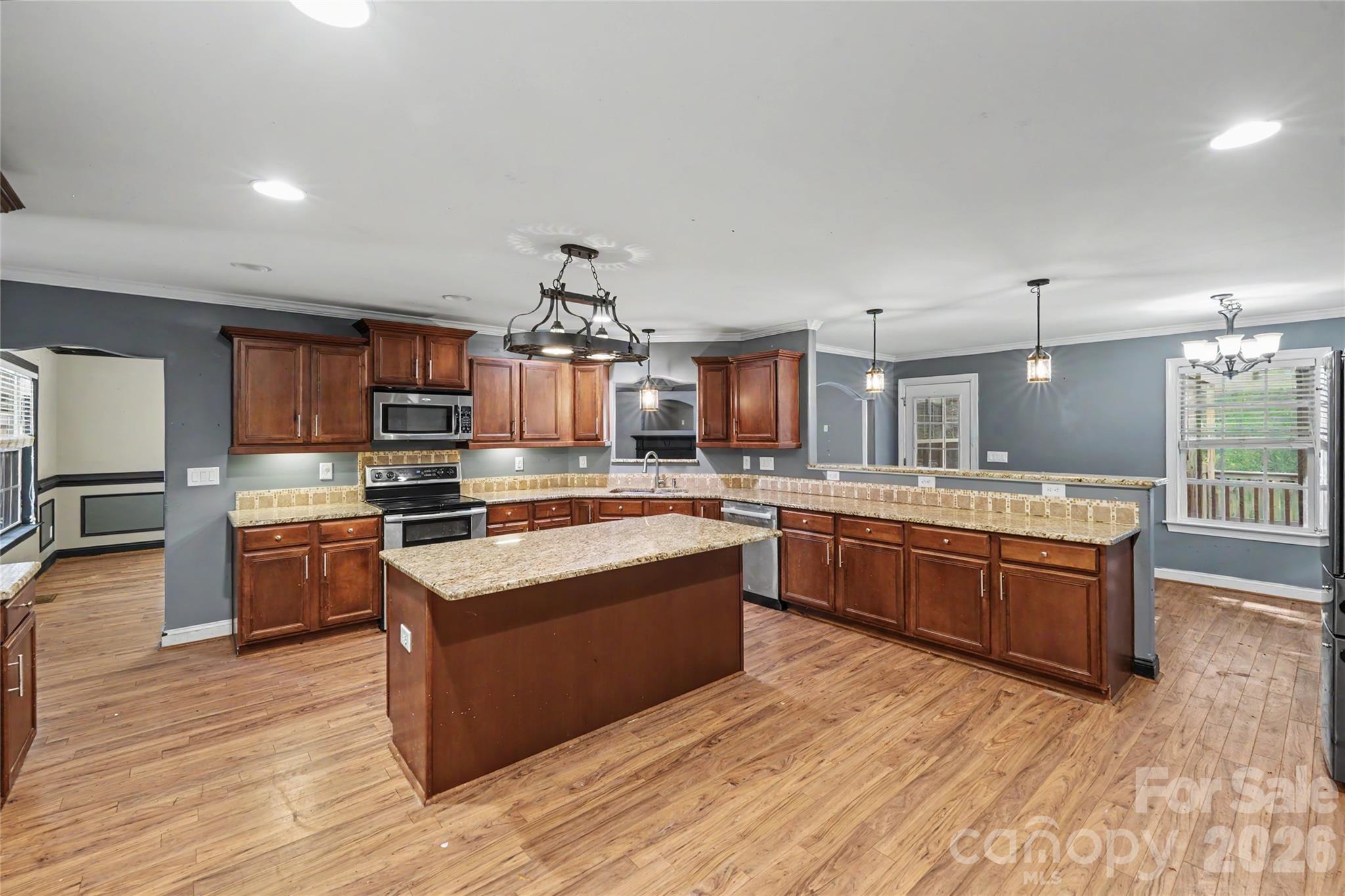 Single Family Residence at 1166 Mustang Lane, York, photo 16 of 36