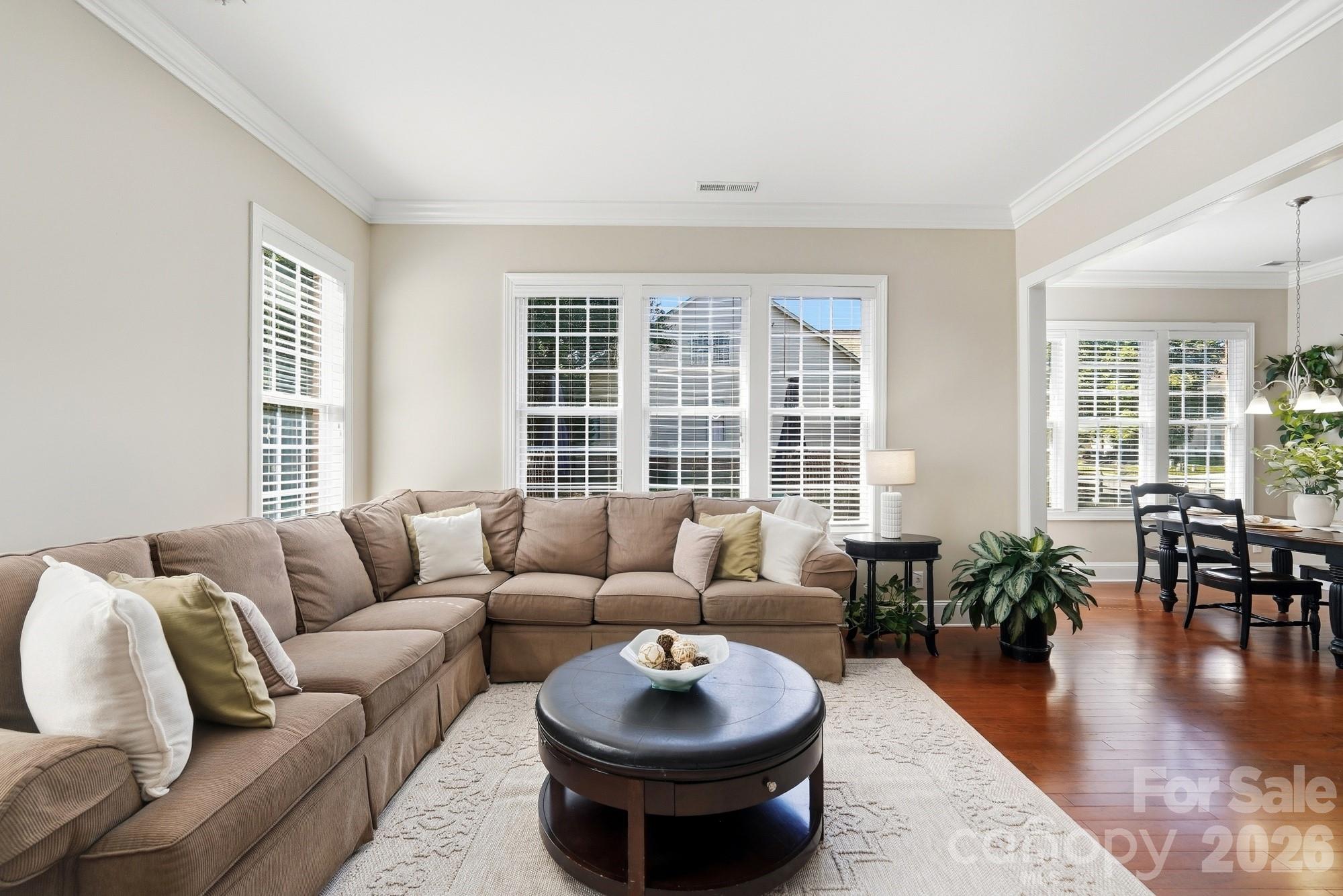 Single Family Residence at 8101 Prescot Glen Parkway, Waxhaw, photo 10 of 47