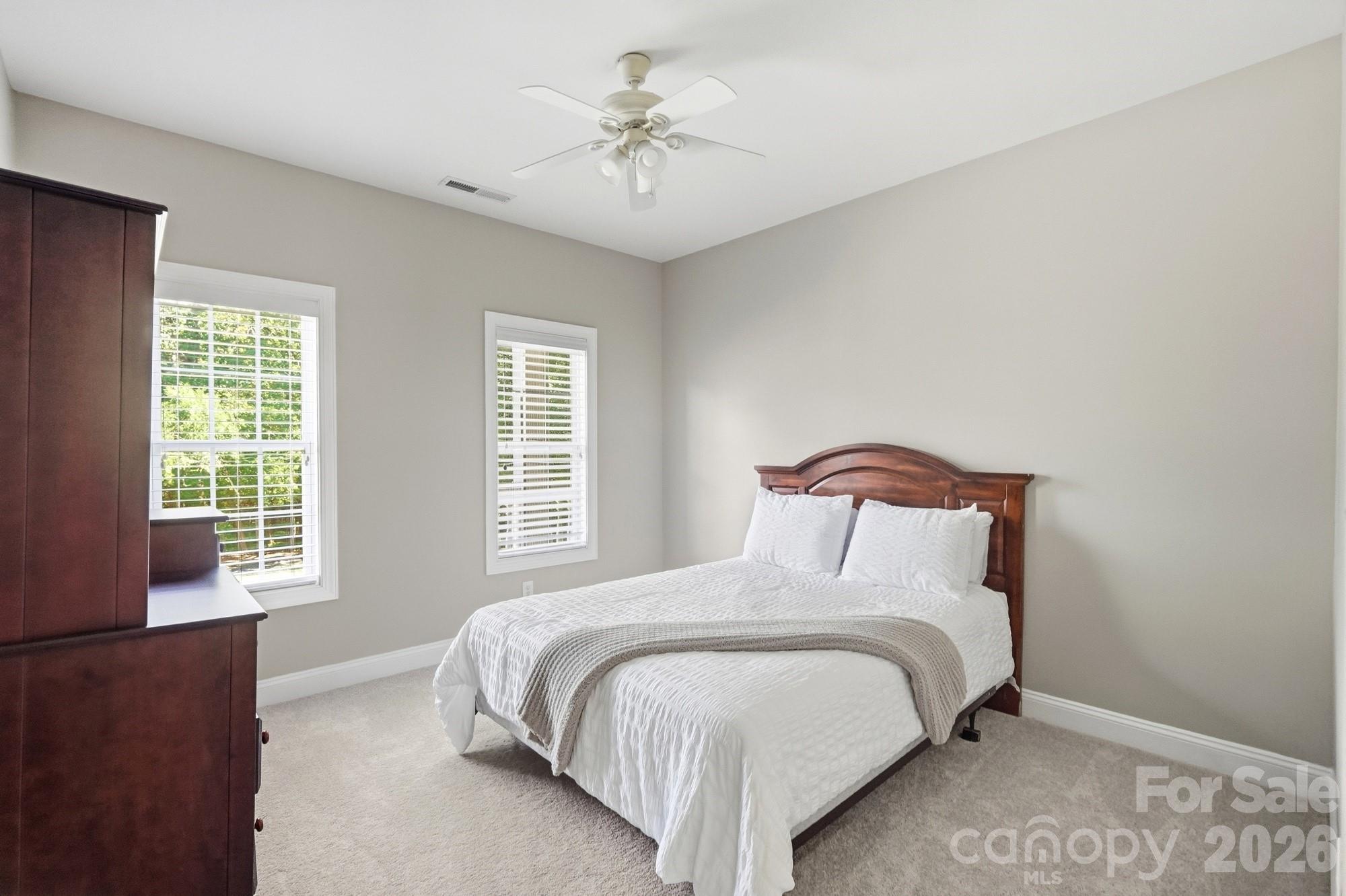 Large Secondary bedroom with walk in closet - 8101 Prescot Glen Parkway, Waxhaw