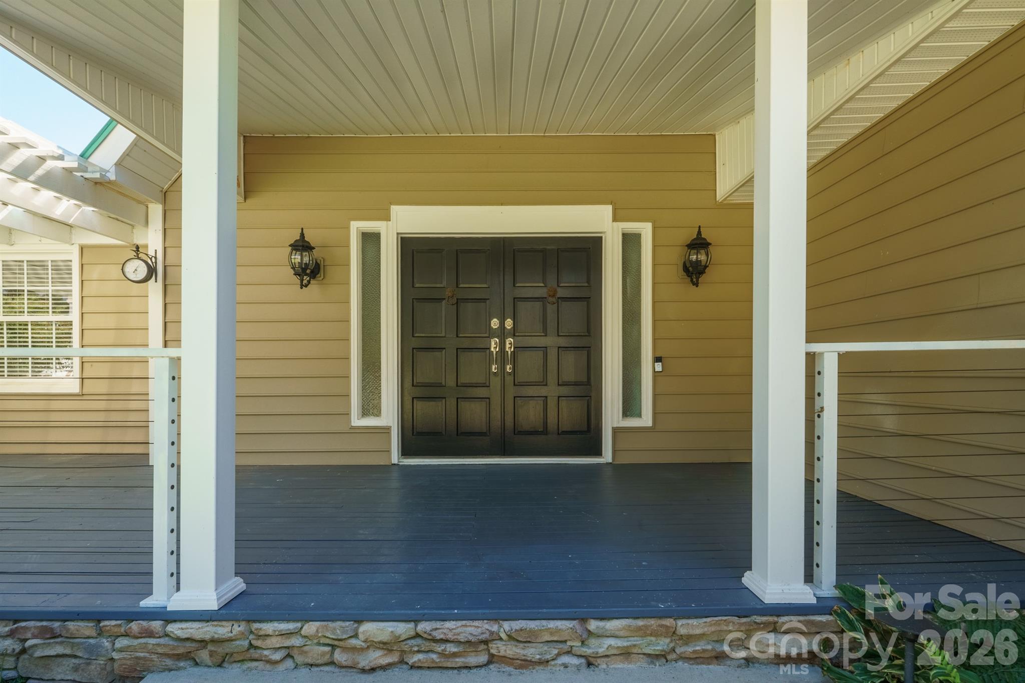 commanding double doors with sidelights for entryway - 20919 Island Forest Drive, Cornelius