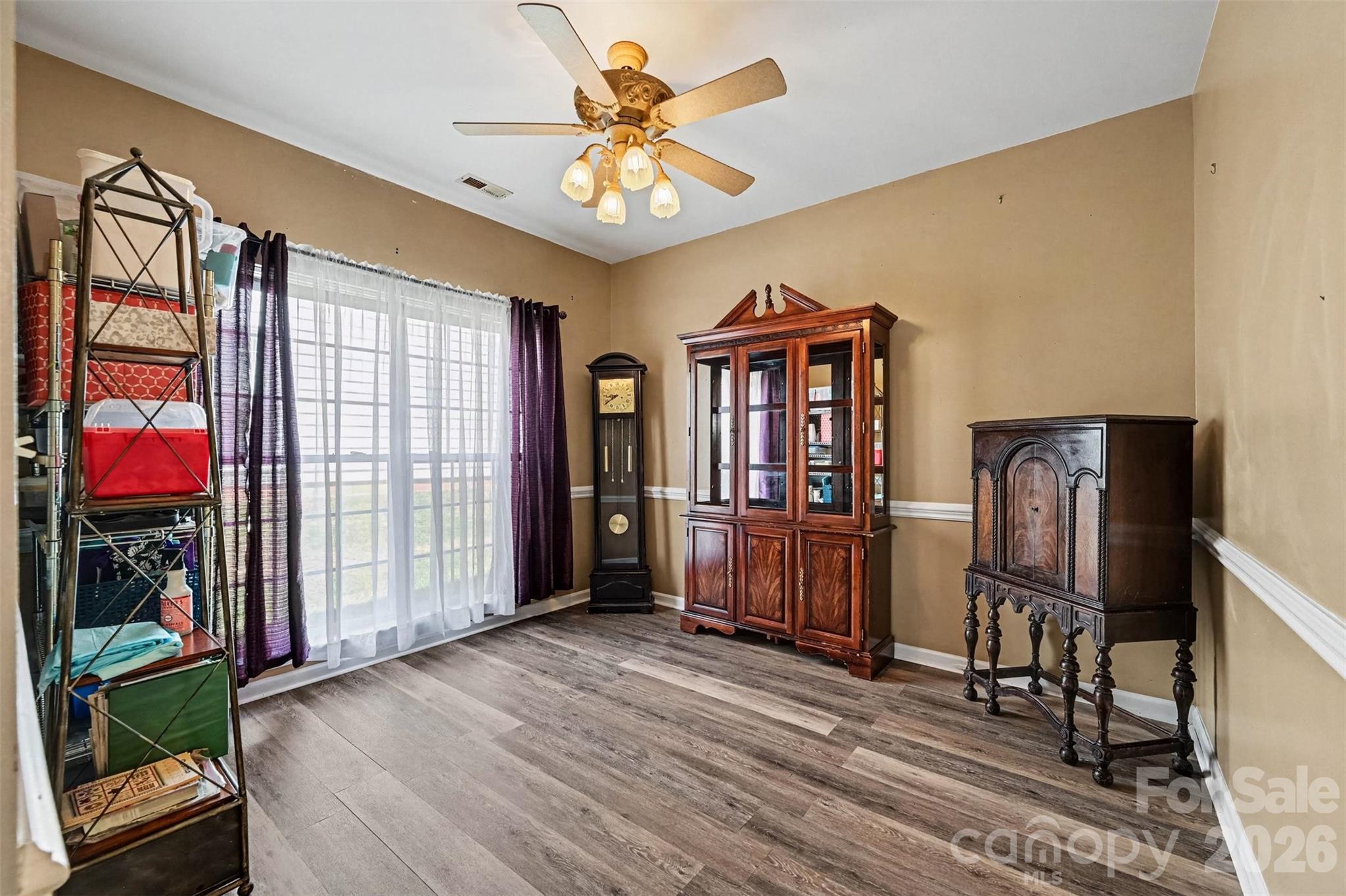 Single Family Residence at 114 S Audubon Avenue, Mooresville, photo 24 of 47