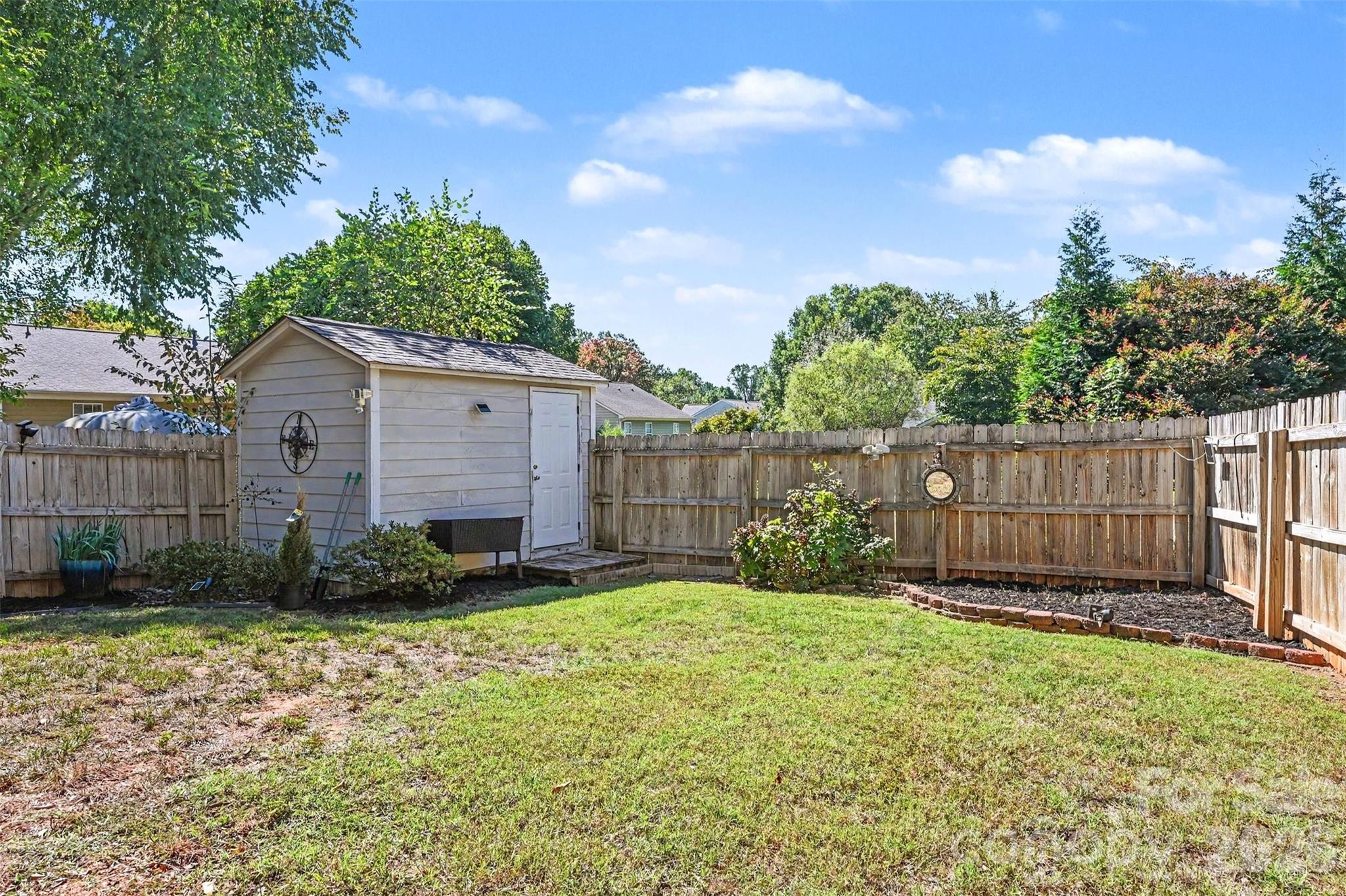 Single Family Residence at 114 S Audubon Avenue, Mooresville, photo 36 of 47