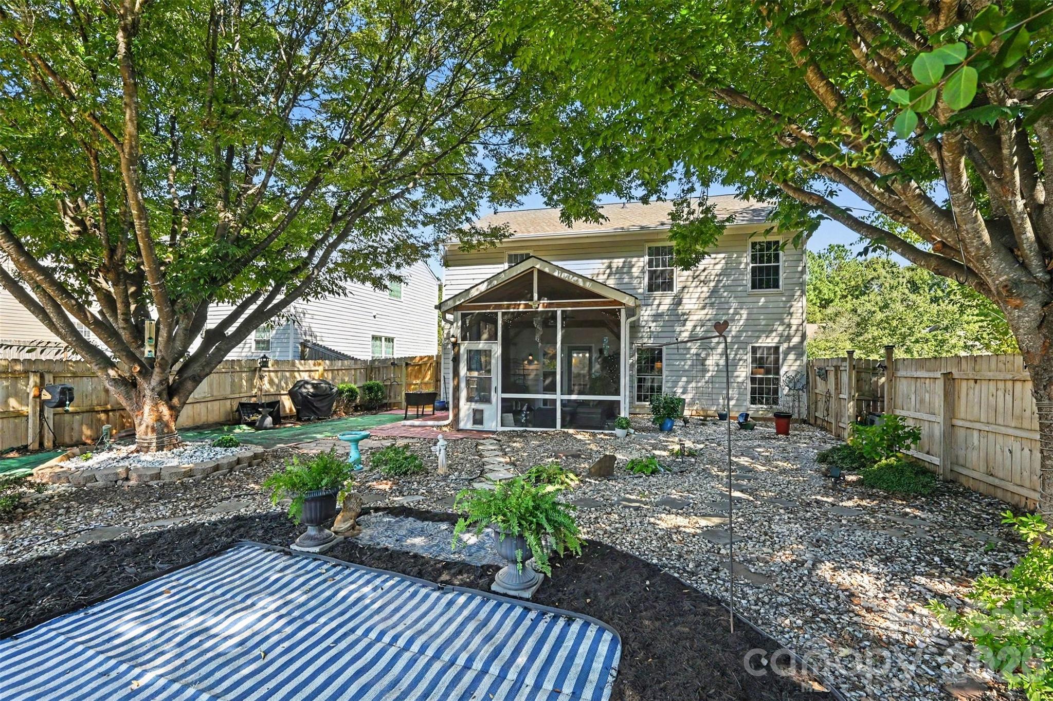Single Family Residence at 114 S Audubon Avenue, Mooresville, photo 32 of 47