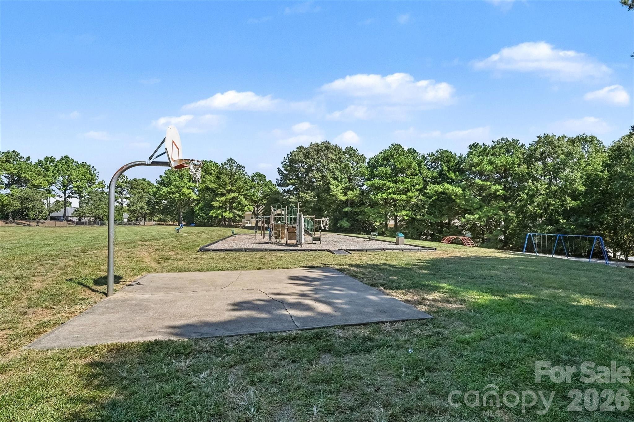 Single Family Residence at 114 S Audubon Avenue, Mooresville, photo 43 of 47