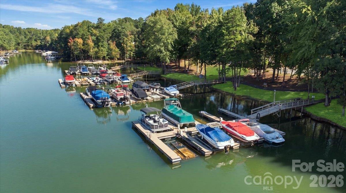 community dock with deeded boat slip #37 - 178 Cove Creek Loop, Mooresville
