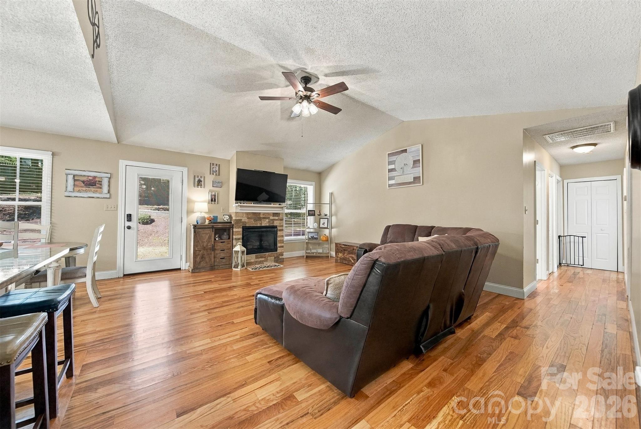Single Family Residence at 1636 Wellington Avenue, Newton, photo 5 of 28