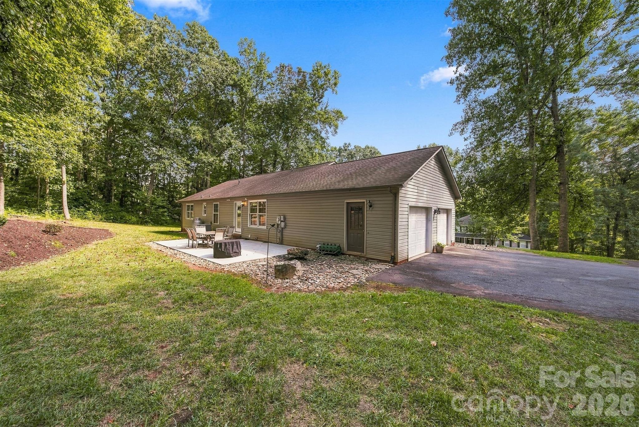 Single Family Residence at 1636 Wellington Avenue, Newton, photo 21 of 28